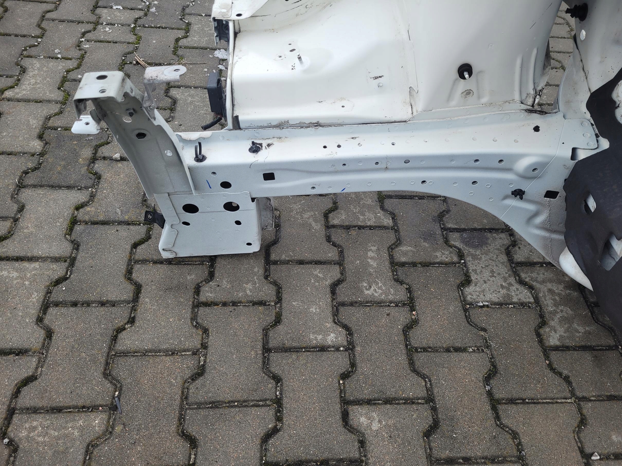 quarter front left quarter window bodywork XDF NISSAN LEAF II ZE1
