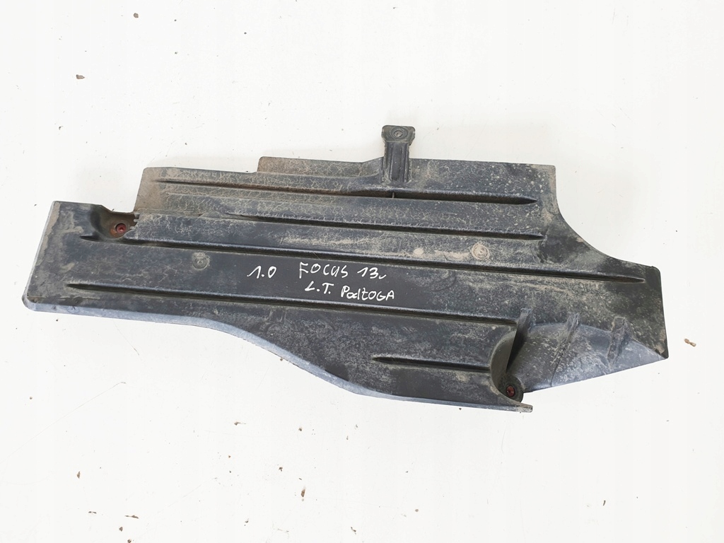 Focus III MK3 13r oslona podwozia lewa tyl kombi
