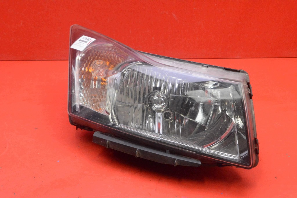 REFLEKTOR right light front EU CHEVROLET CRUZE 1 and J300 09-12