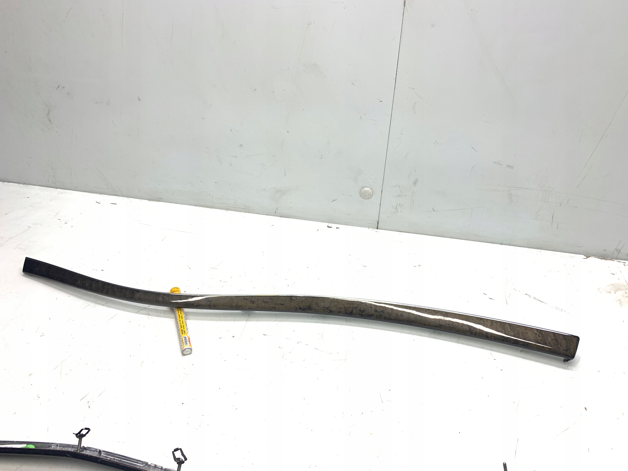 LISTWA CHROM DEKOR KONSOLI DESKI MERCEDES W211 E-KLASA A2116800871
