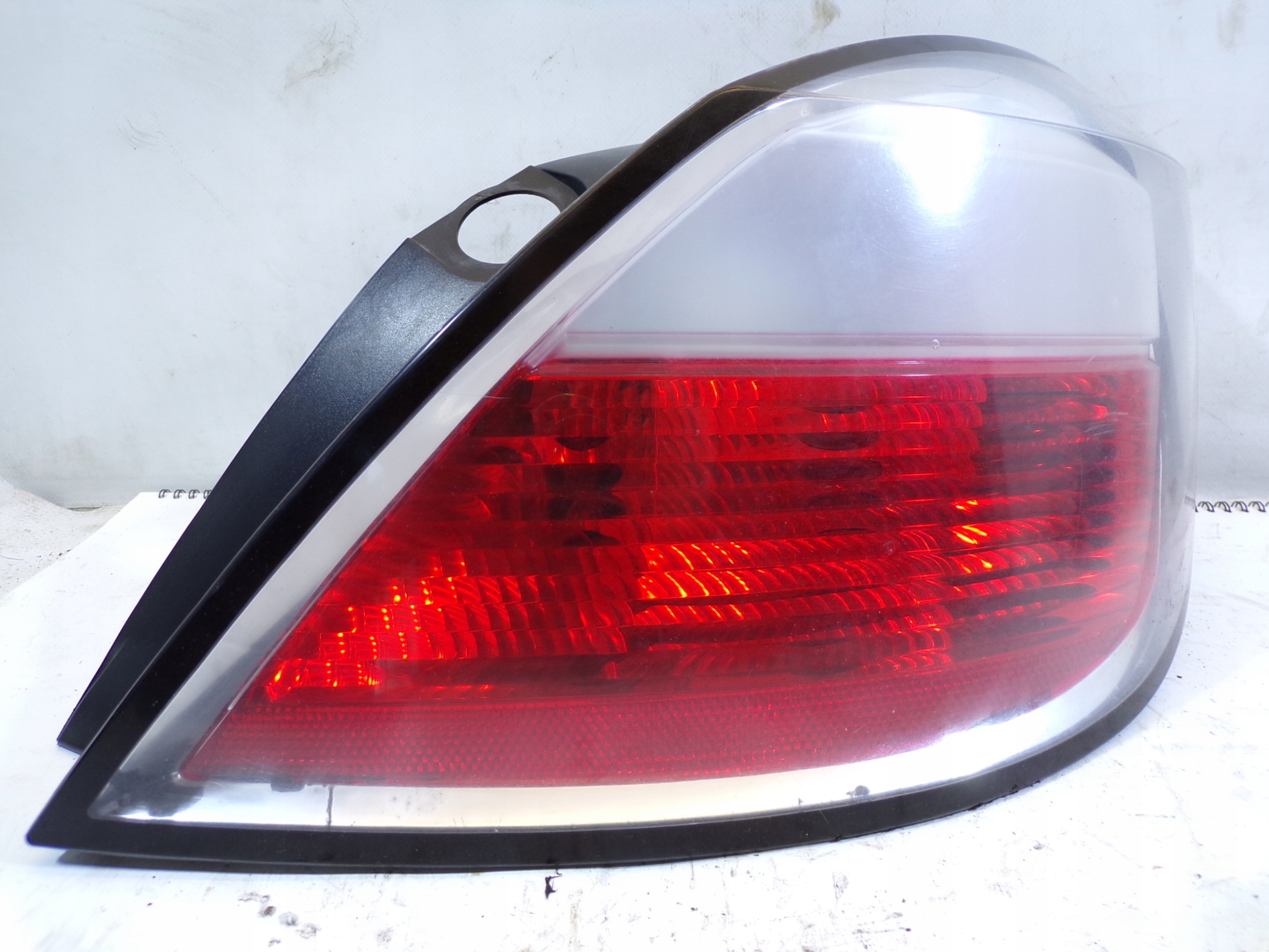 light rear rear part right OPEL ASTRA H HB (5) (K)