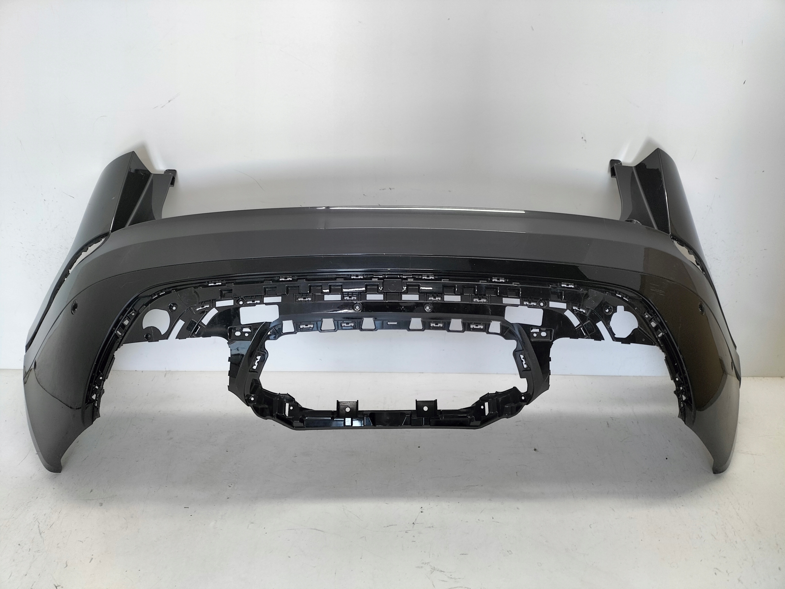 bumper rear rear part RANGE ROVER VELAR 17