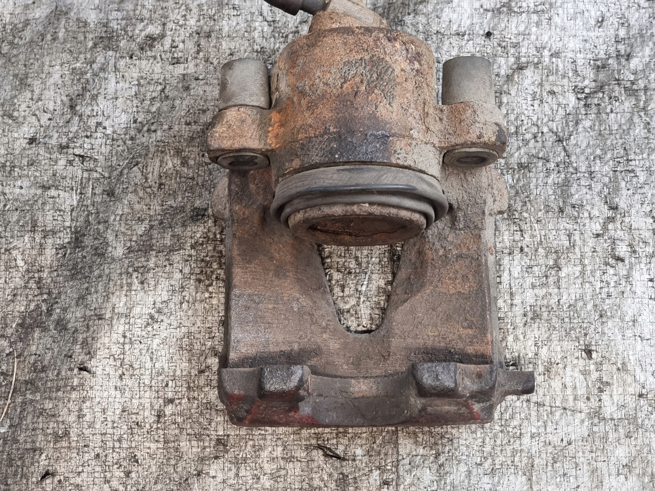 caliper brake left front AUDI A3 8L 1.6B 75kW 01r