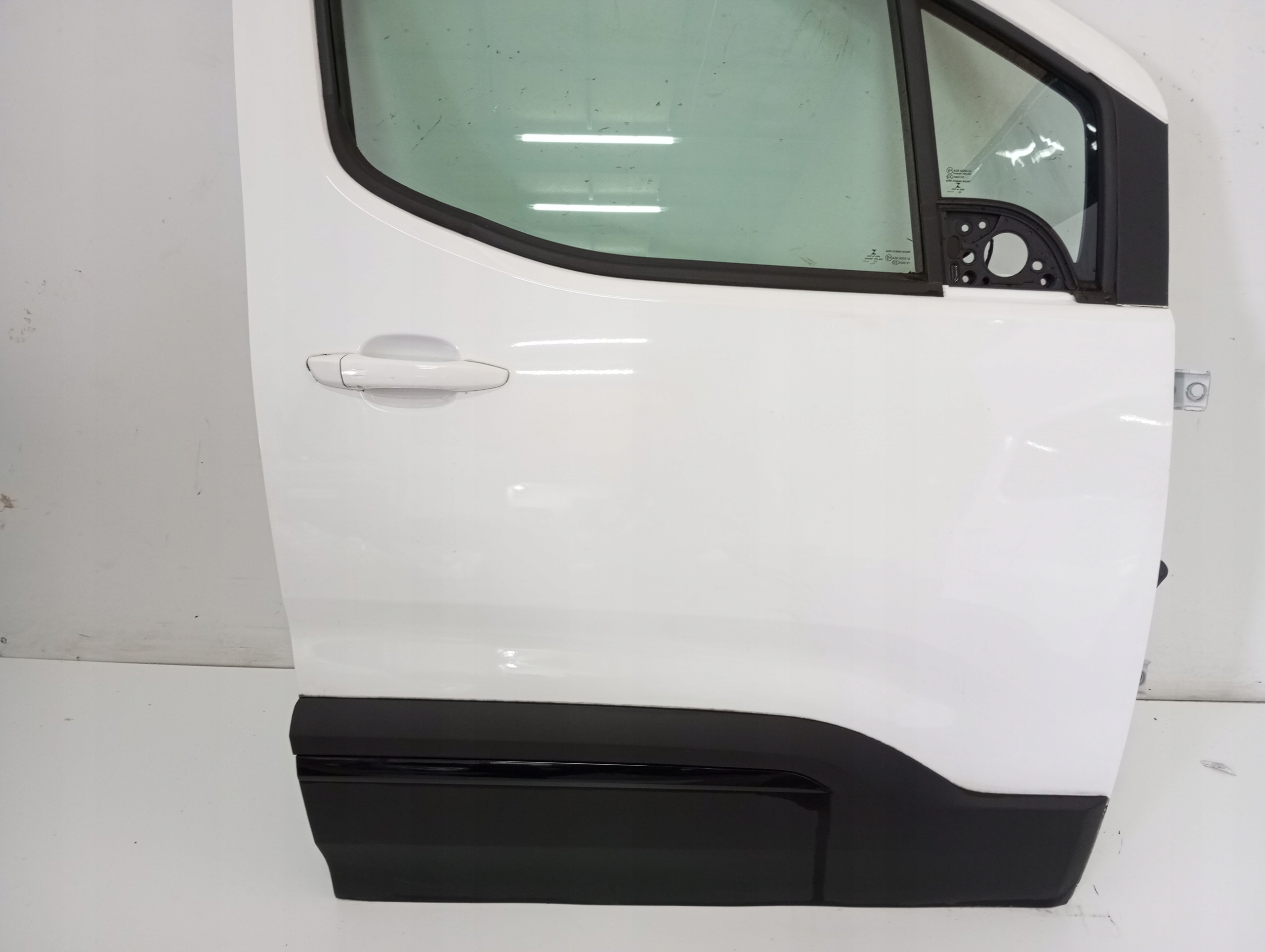 door right front PEUGEOT RIFTER 21R
