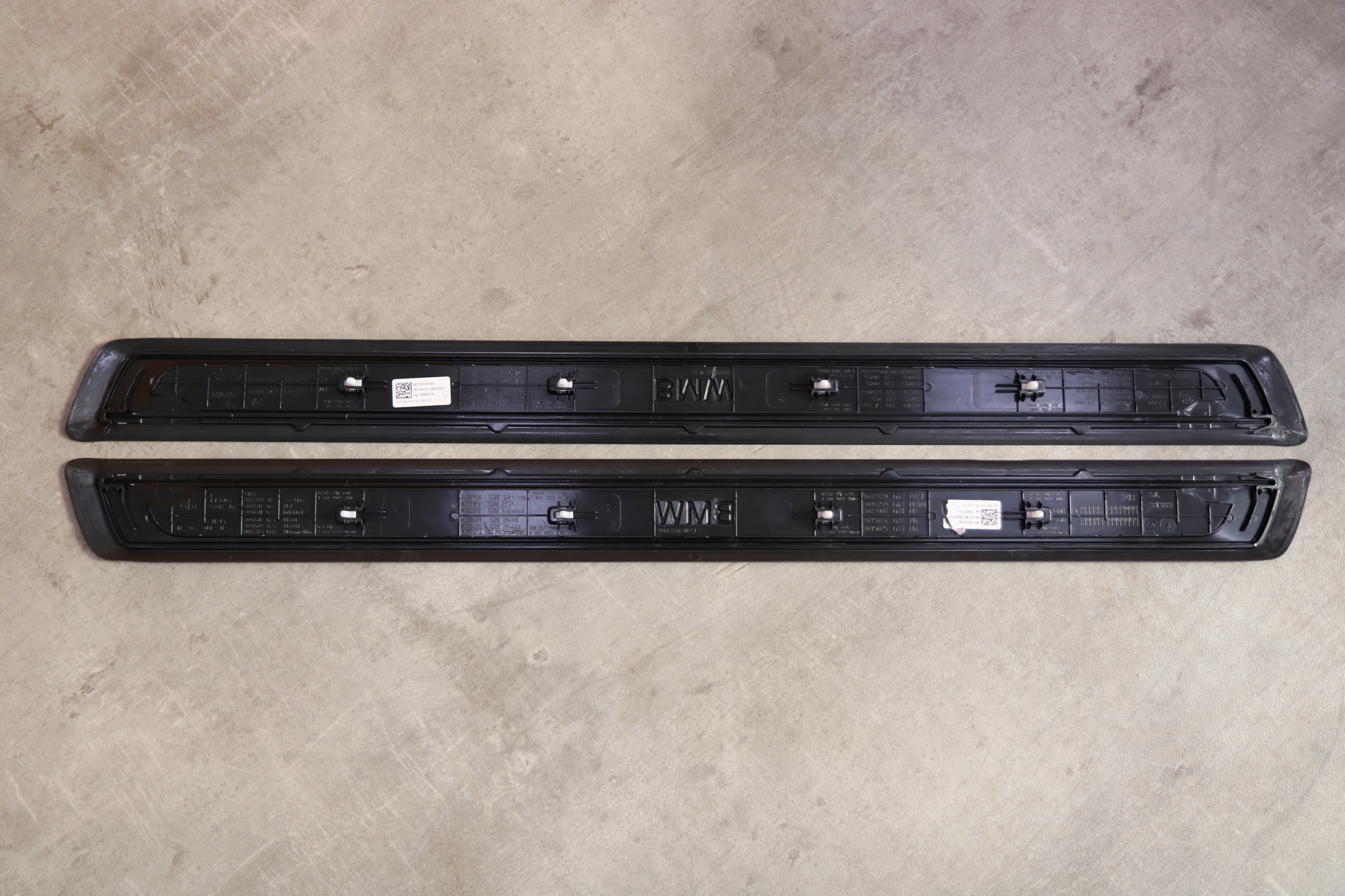 BMW 4' G82 M4 mouldings caps threshold front front KOMPLET 8075024