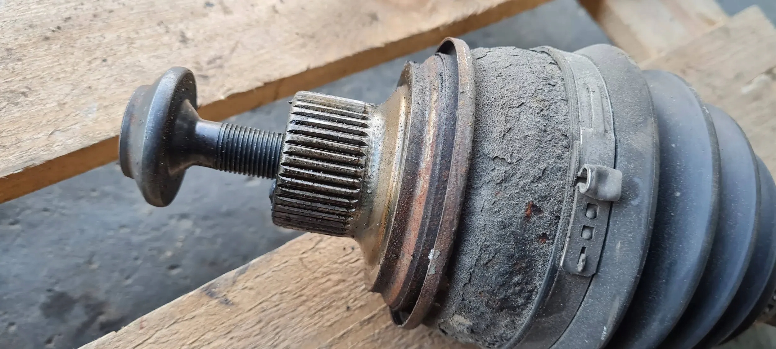 A4 B9 8W semi-axis front right left 2.0 TDI 8W0407271F A5 8W