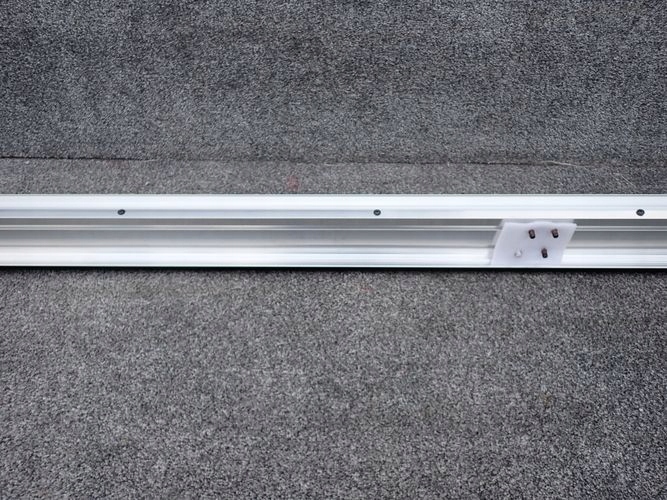 DACIA DUSTER II 17- listwa progowa lewa Wersja Europejska