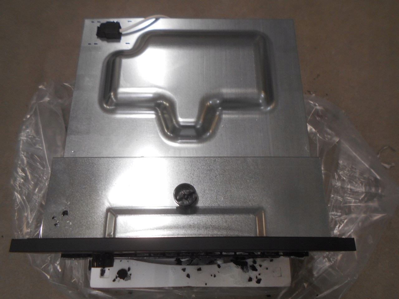 Piekarnik AMICA EB7541DB FINE Materiał emalia