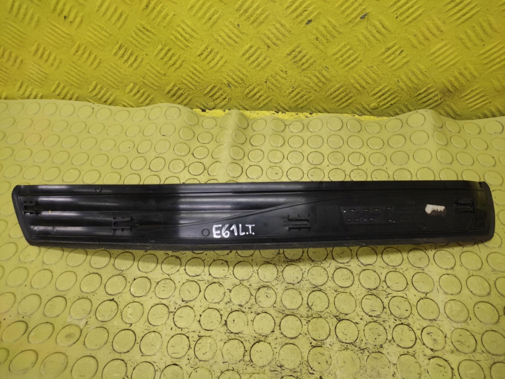 BMW E61 moulding threshold 51477034305