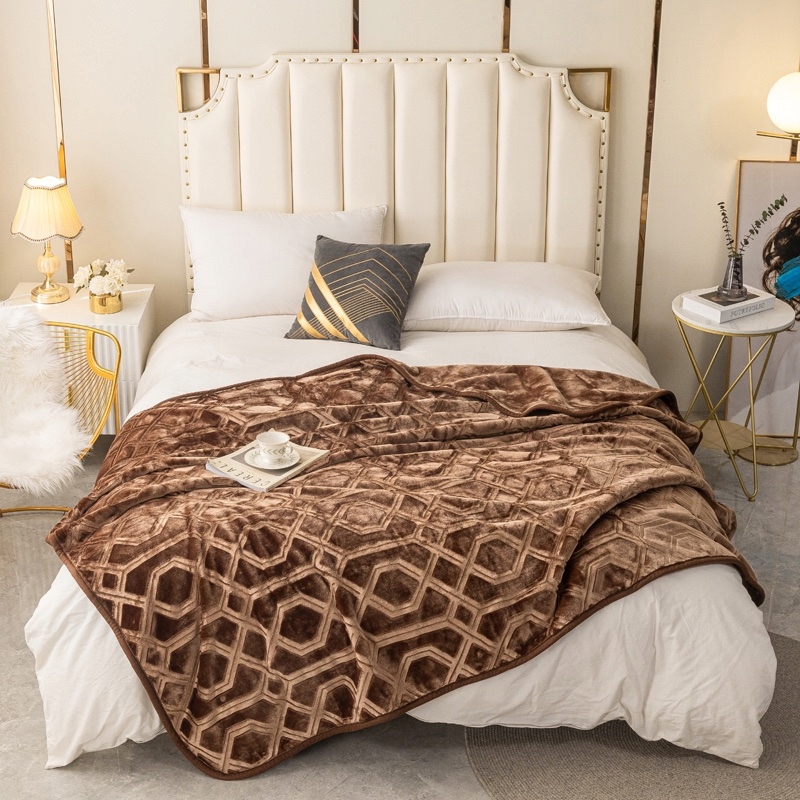 KOC CIEPŁY GRUBY MIĘKKI NARZUTA PLED NA ŁÓŻKO NA KANAPĘ 160x200cm Marka Spod Igły i Nitki