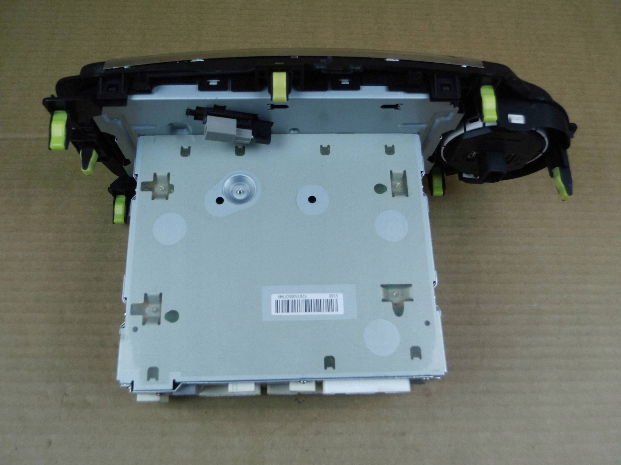 Toyota Yaris III radio display ANGOL