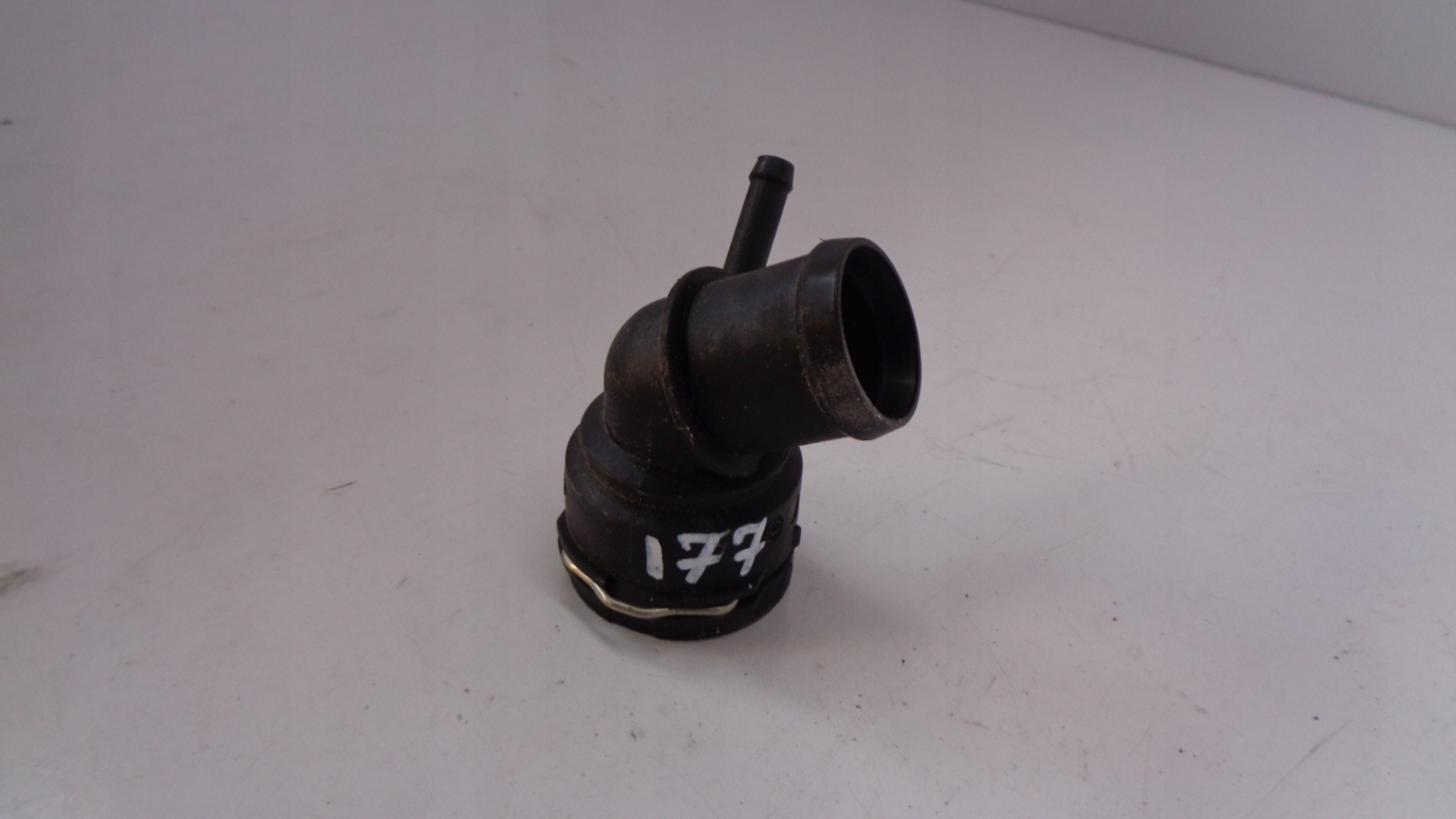 VW AUDI SEAT SKODA KRÓCIEC DO WODY