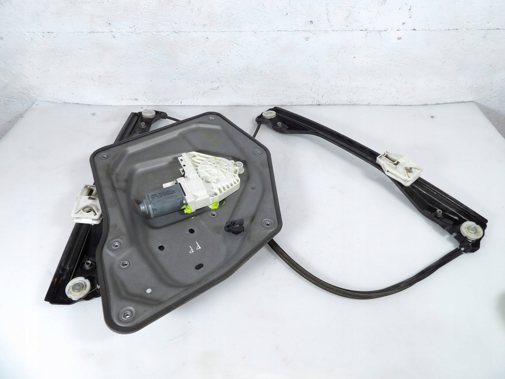 SKODA SUPERB II LIFT window regulator front right 8K0959802A