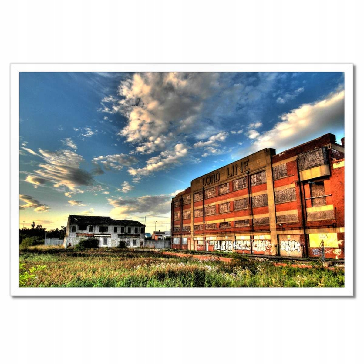 Plakáty v rámu 60x40 Mraky nad stavbami
