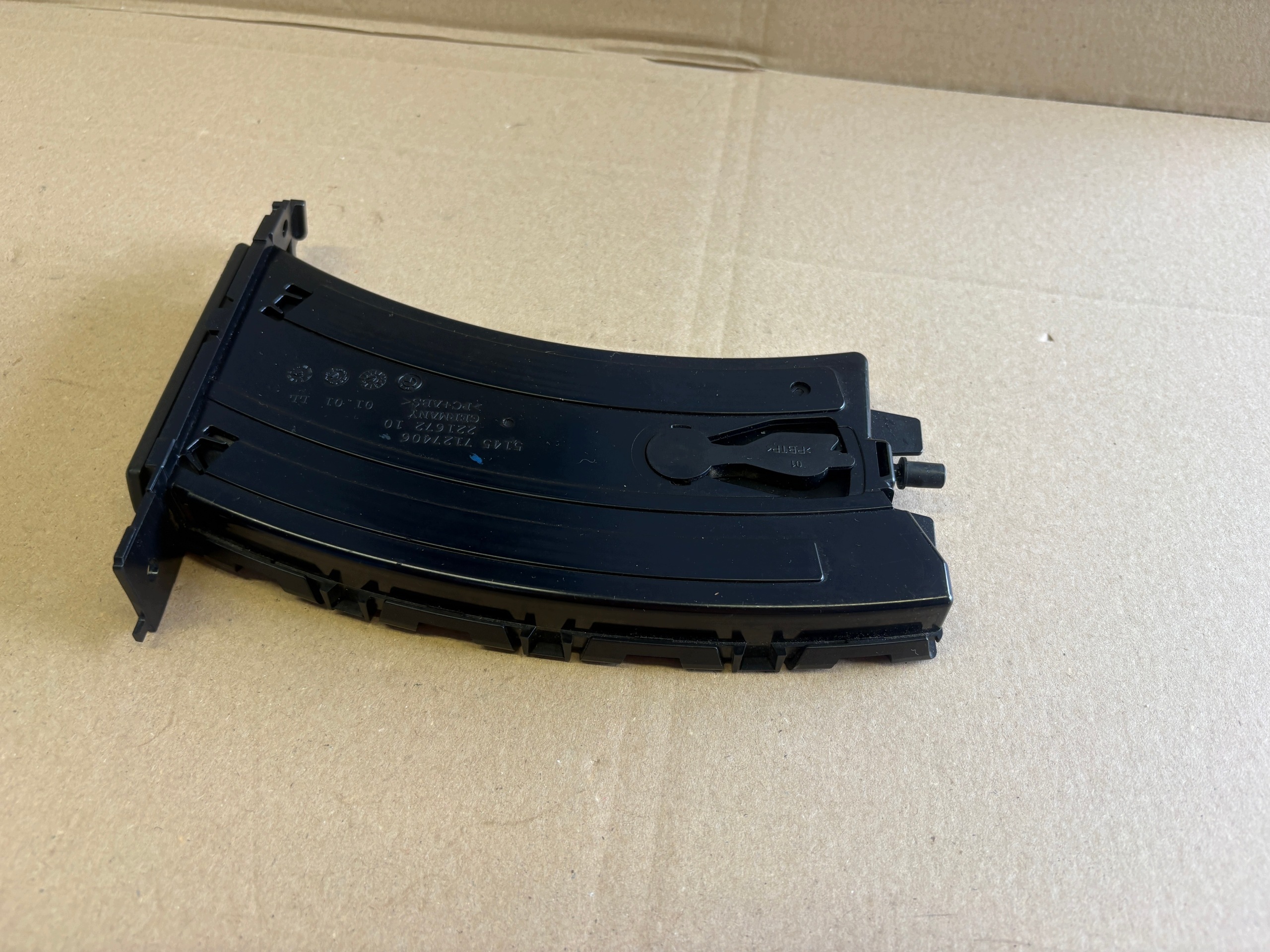 BMW E90 E91 bracket for KUBEK 7127406