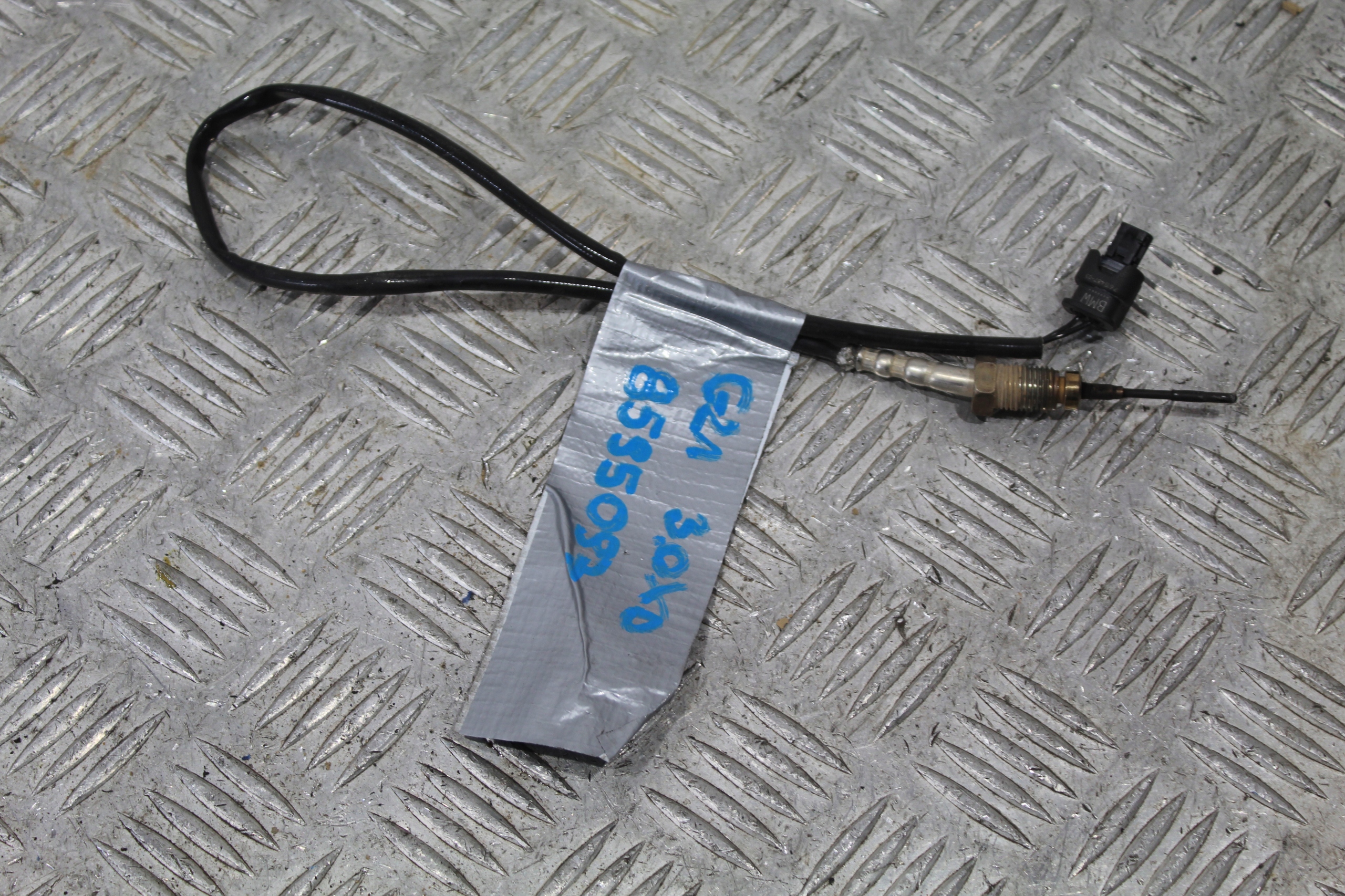 SENSOR TEMPERATURY GASE BMW 3 G20 G21 8595097