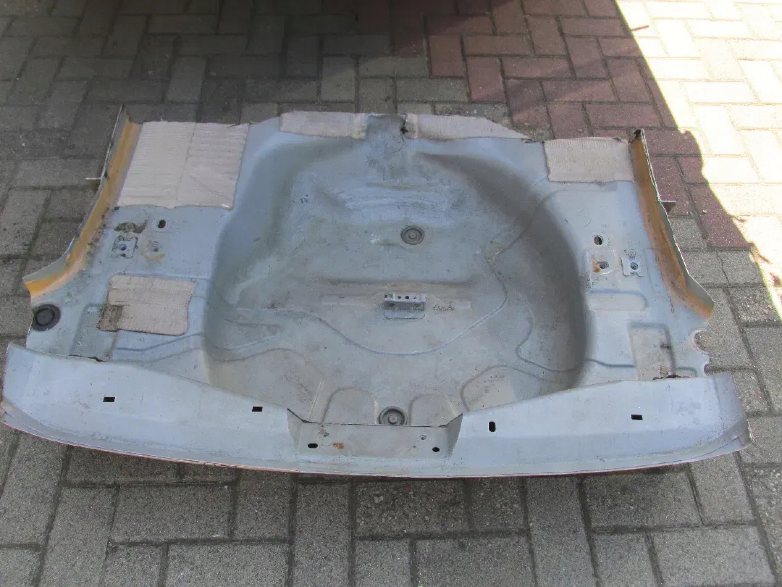 PAS TYŁ TYLNY GRAND C-MAX 2011 ROK