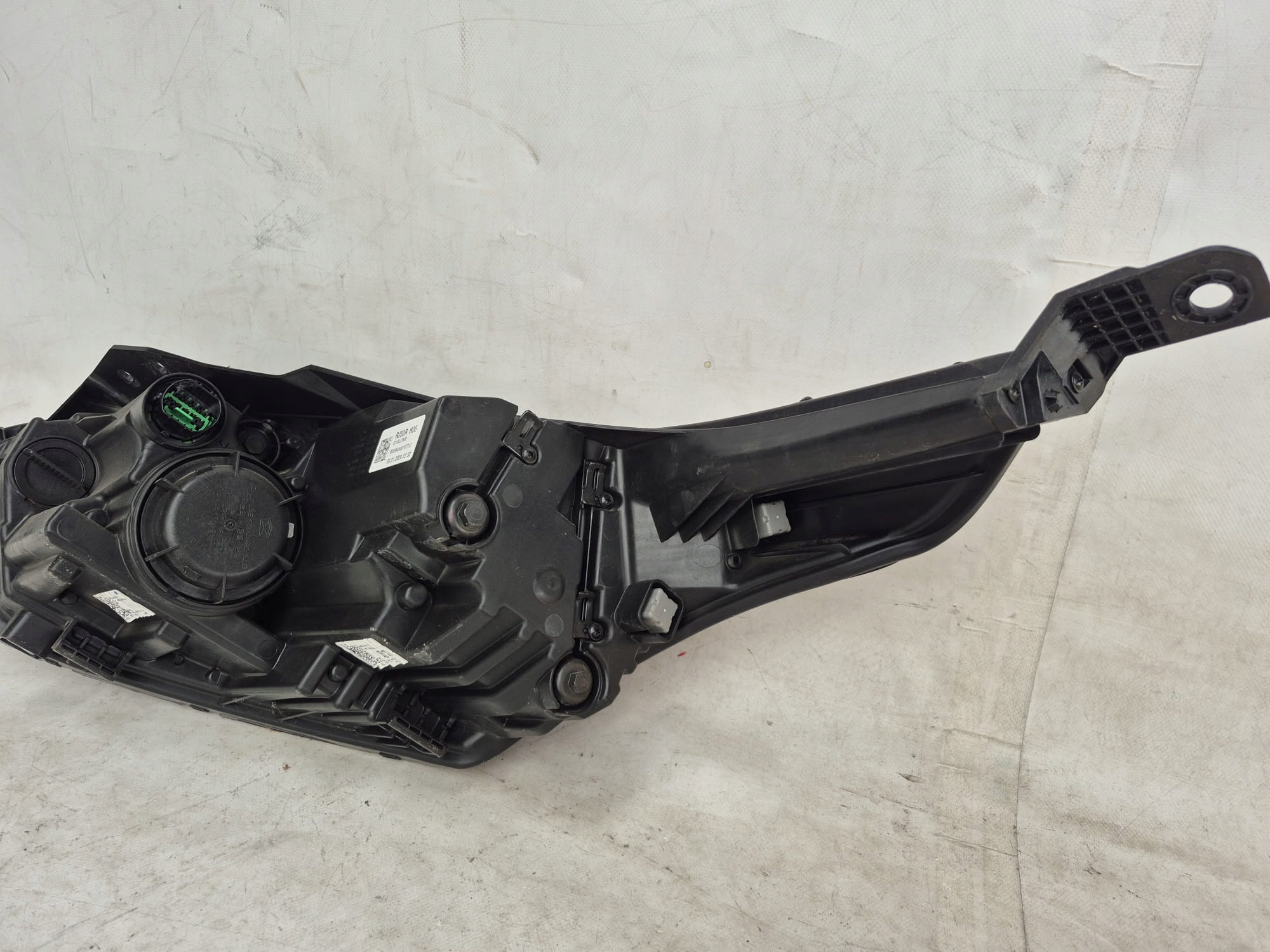KIA CEED III LIFT 21- light right front front FULL LED 92102-J7500