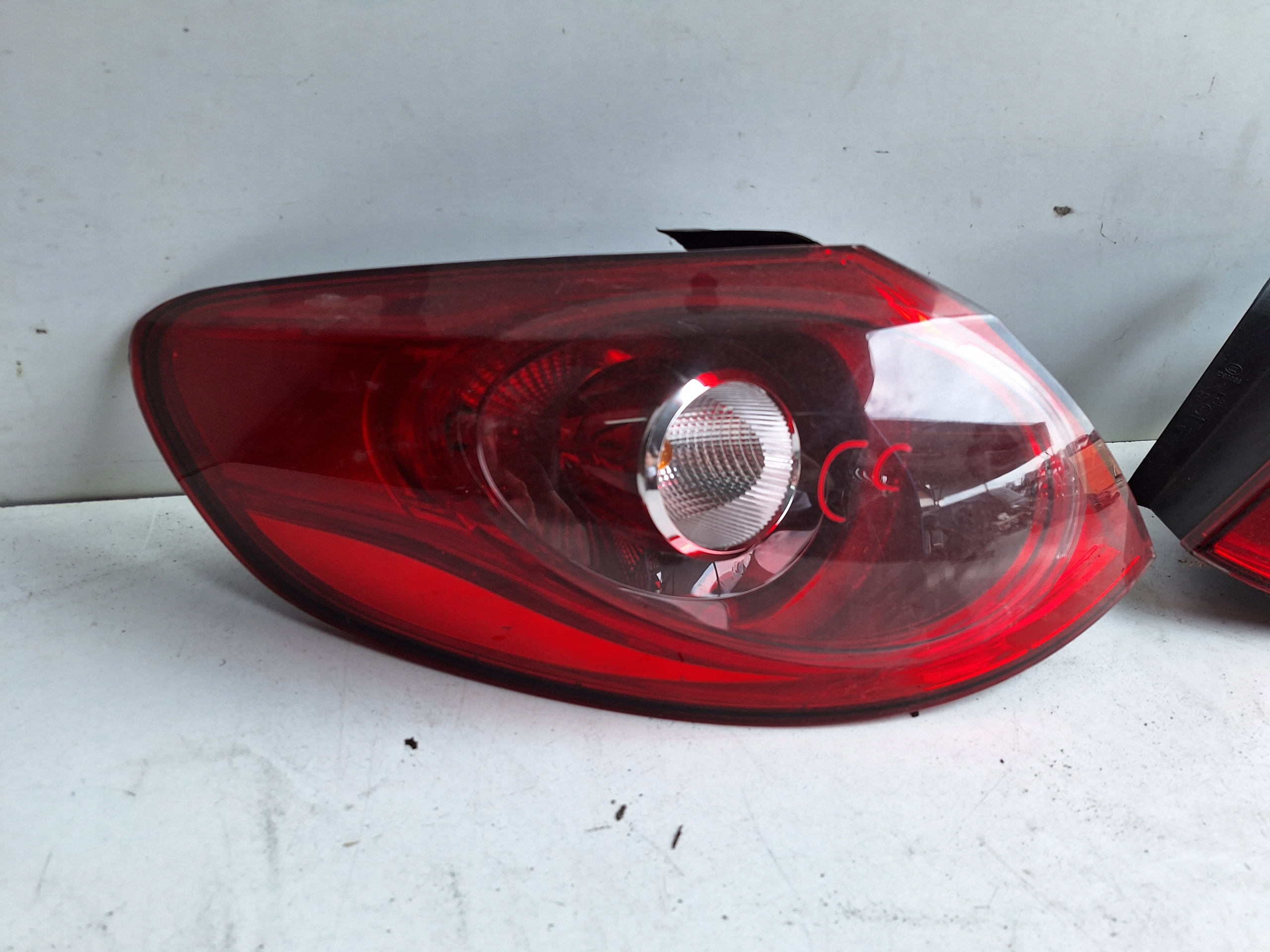 VOLKSWAGEN PASSAT CC 08-12 Licht heck rechts