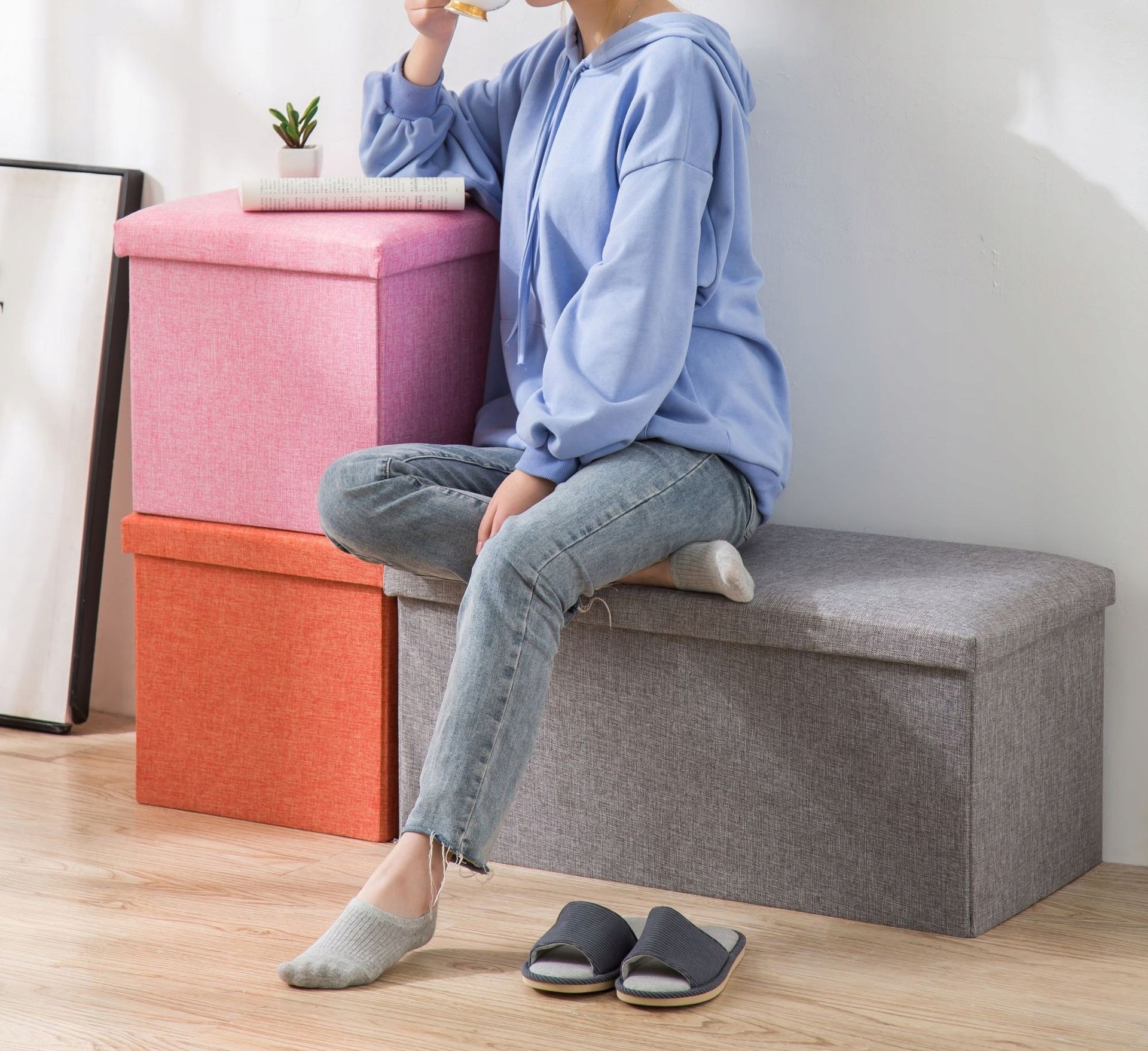 SZARA SKŁADANA PUFA KUFER SIEDZISKO SCHOWEK ŁAWA Marka Venoo