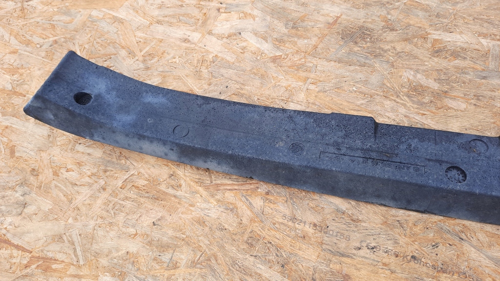 перед MERCEDES W203 A2038850537