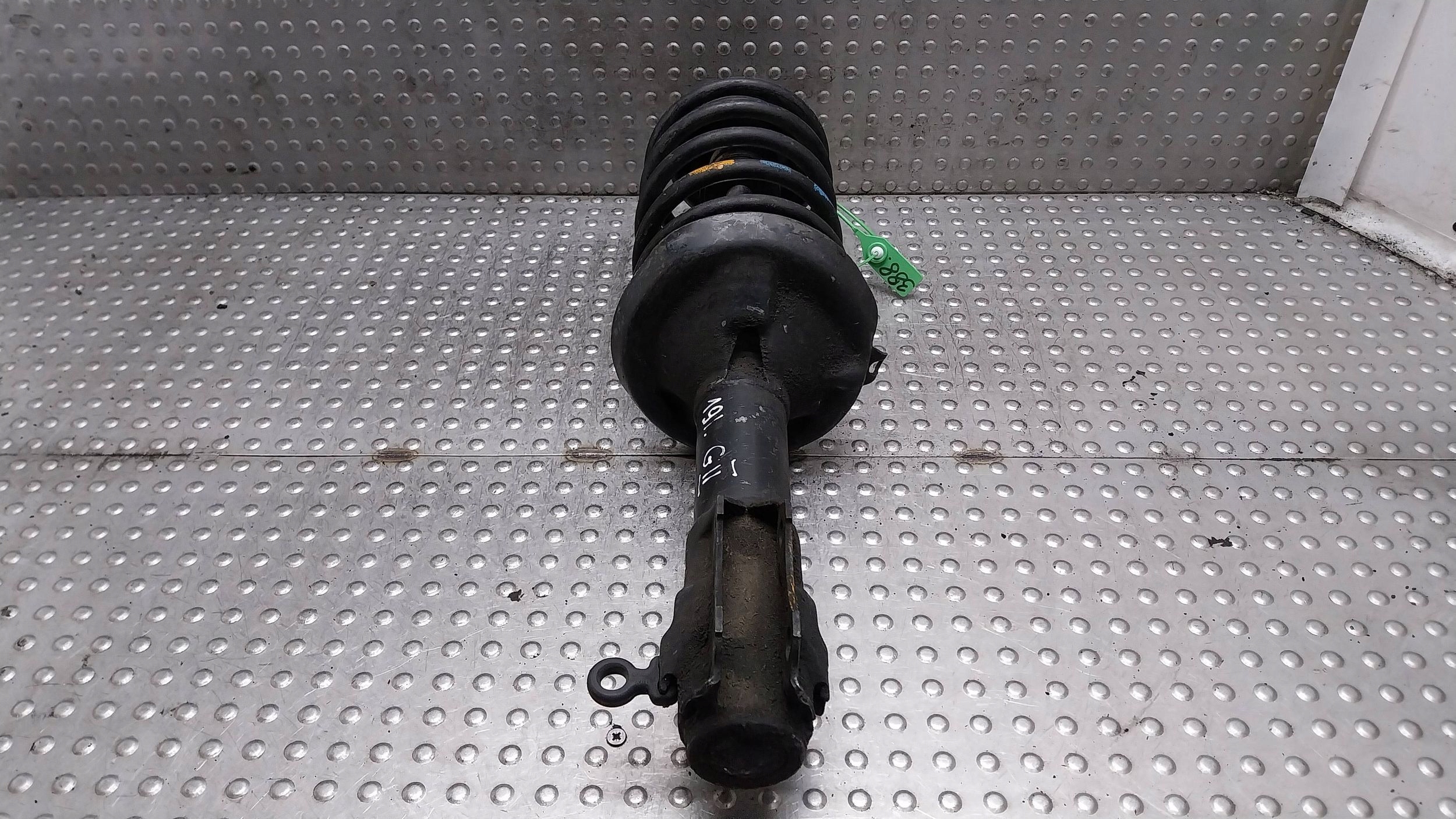shock absorber left right front 191413031P SEAT TOLEDO and VW GOLF II JETTA II