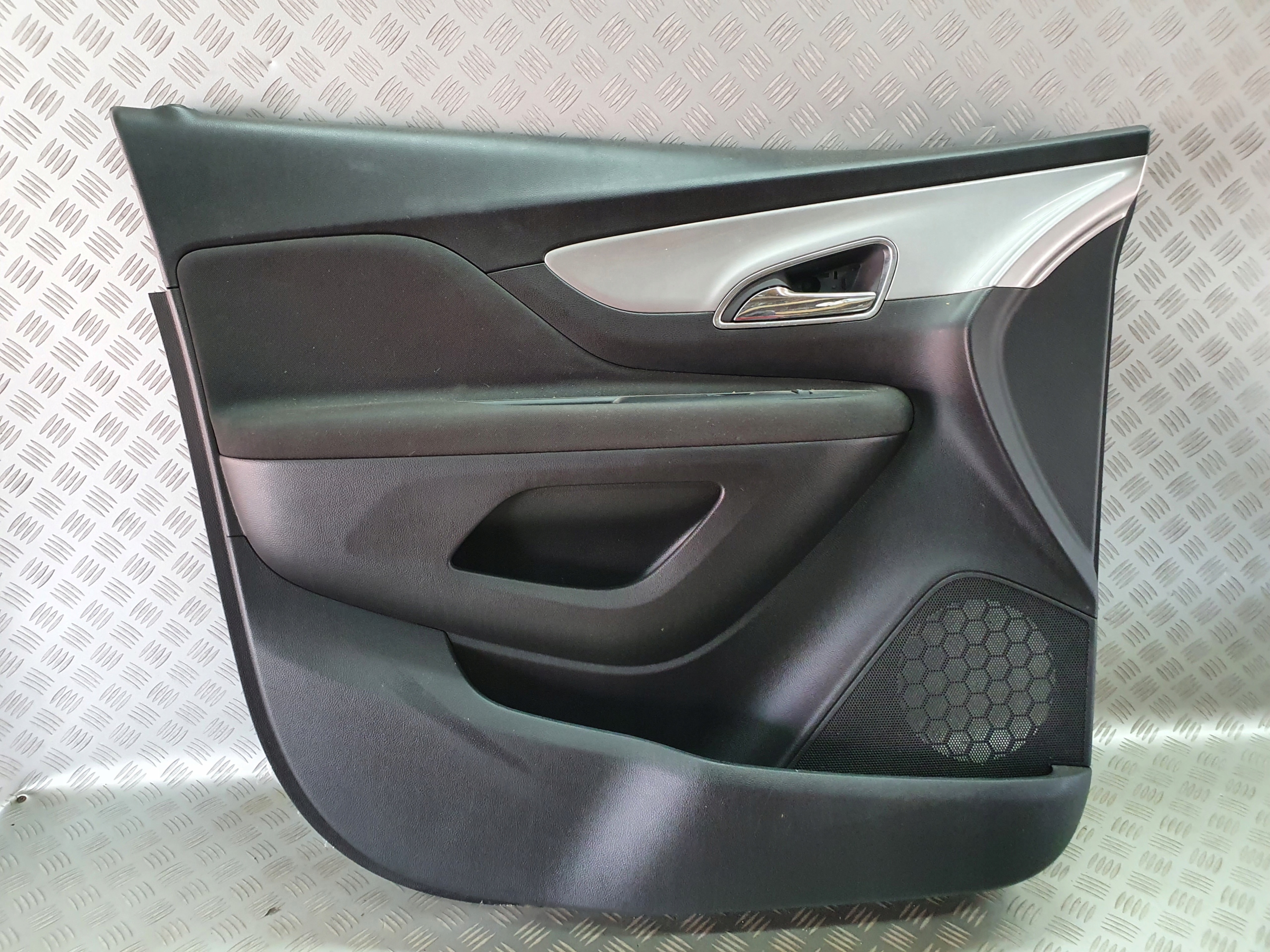 ЛІВИЙ ПЕРЕДНІЙ БЕКОН ОББИВКА ДВЕРЕЙ МОККО