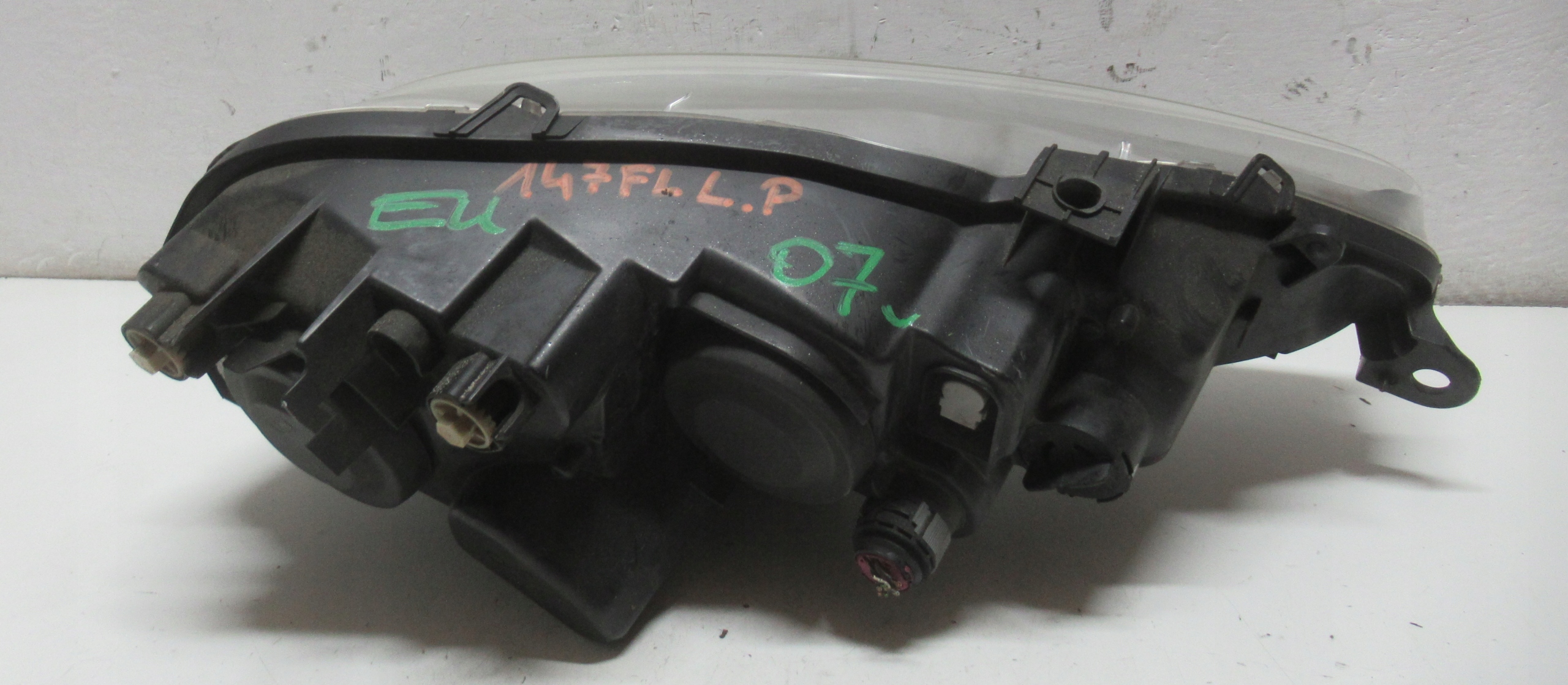 ALFA ROMEO 147 07R light left front EUROPA