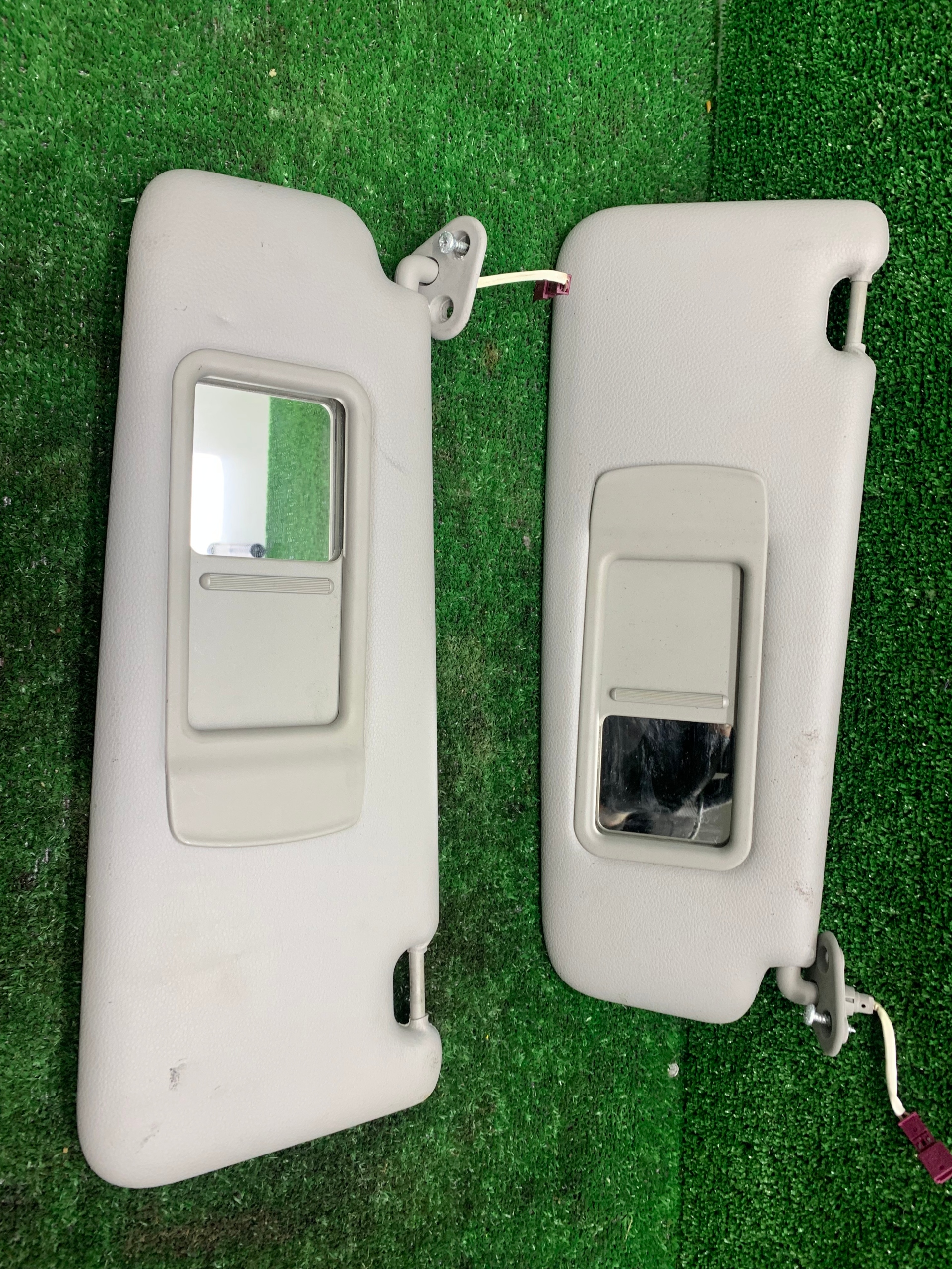 visor visor BMW E60 E61 right left KOMPLET 7066649 7066650