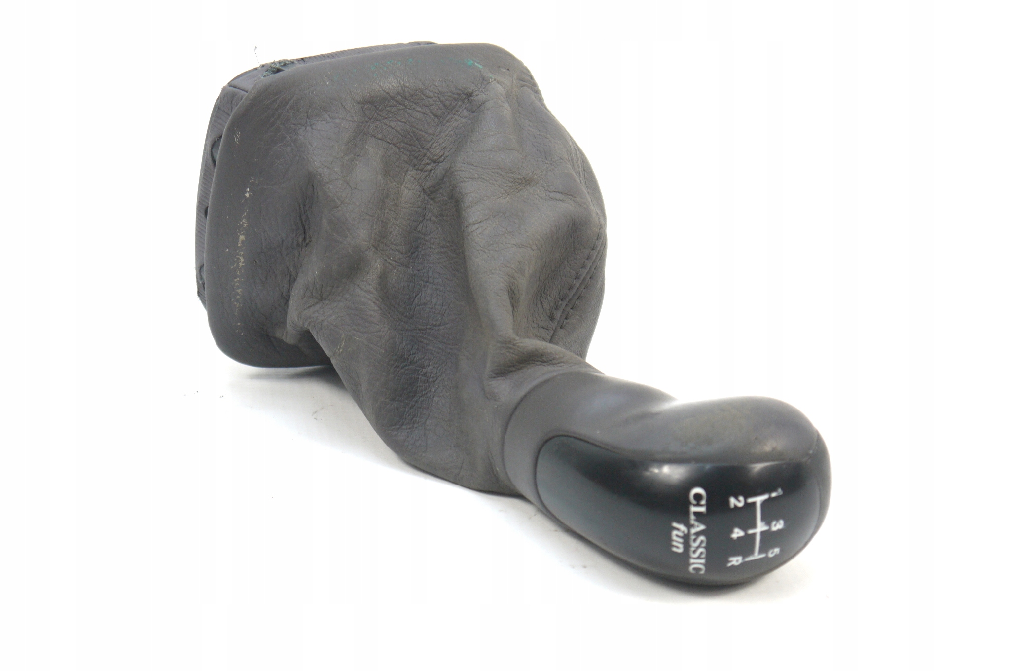 1683641110 - MERCEDES W168 кожаная ручка переключения передач сильфон