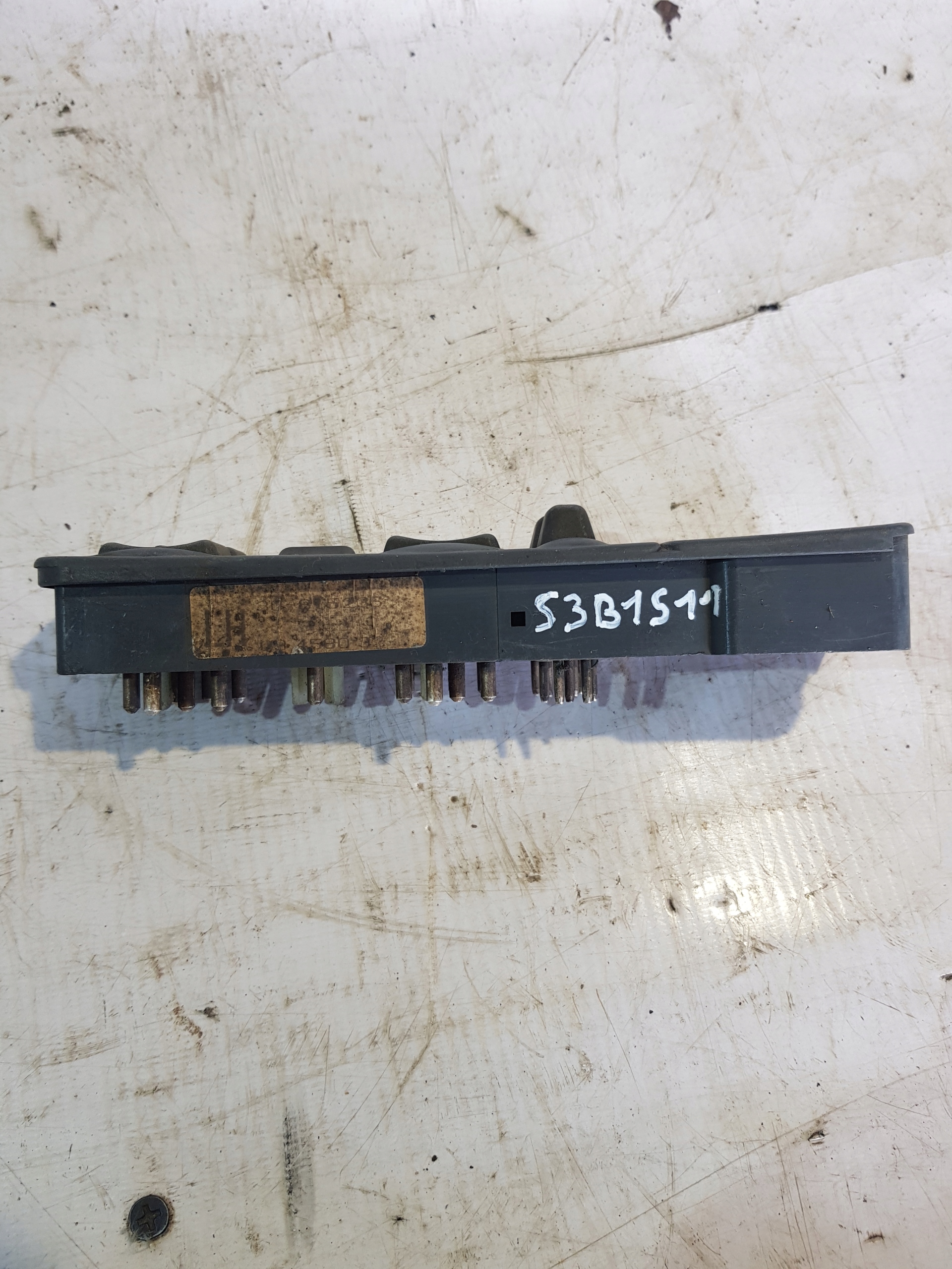 VOLVO S40 V40 PANEL Vitre LH 30815235 03458032