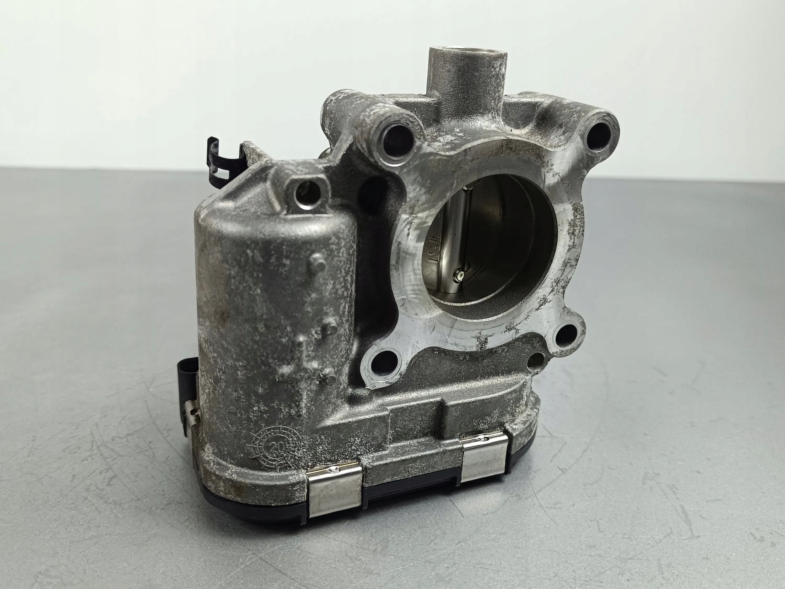 Dacia DOKKER 1.3 TCE ДРОССЕЛЬНАЯ ЗАСЛОНКА A2821410200