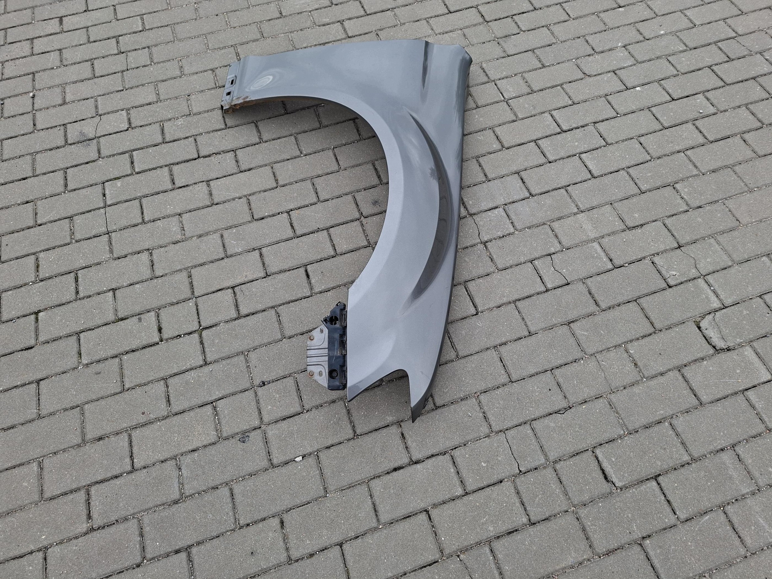 fender front front right support CHRYSLER 300C II THEMA PDM