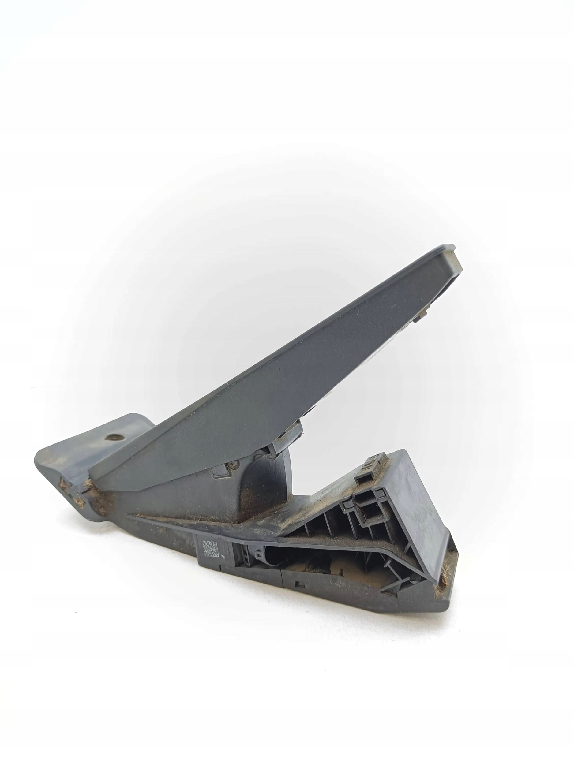 BMW 3 E90 E91 2008 педаль газа / ускорения