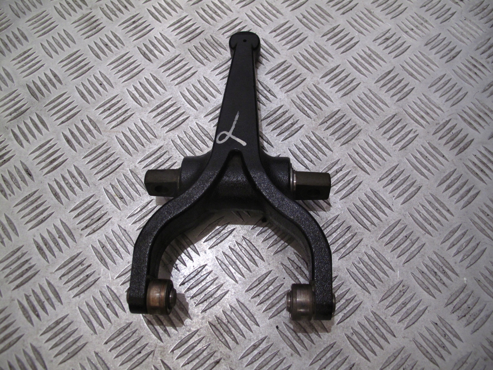 WIDELKI SPRZEGLA SKRZYNI BIEGOW SCANIA 4 R