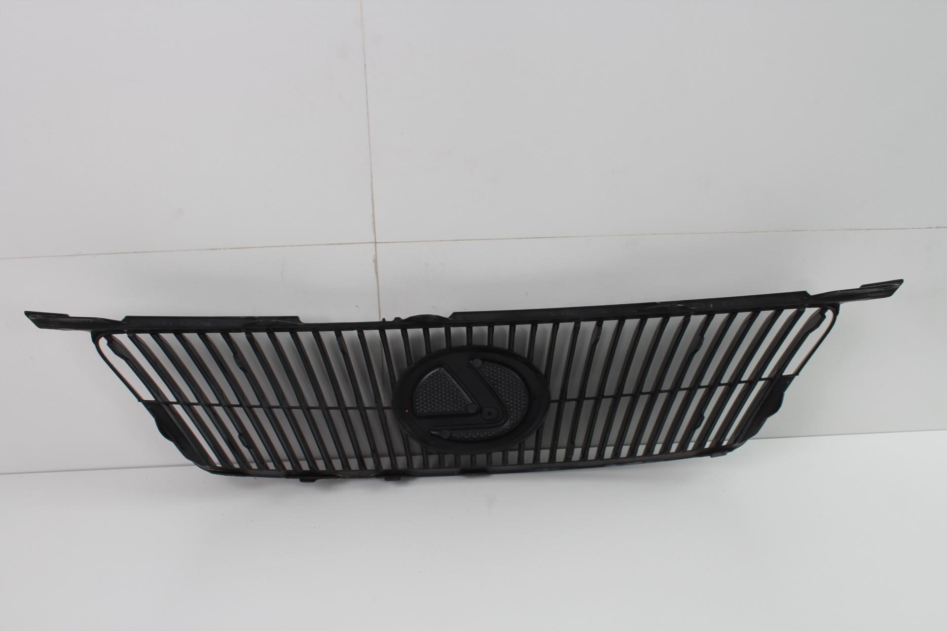 решетка радиатора lexus IS II 2 05-10R
