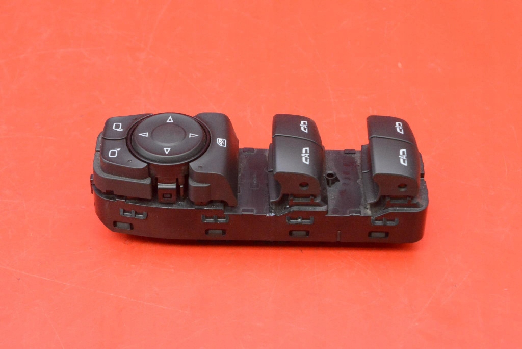 vezérlö panel SZYB EU 84210049 OPEL INSIGNIA B 5D HB 17-20
