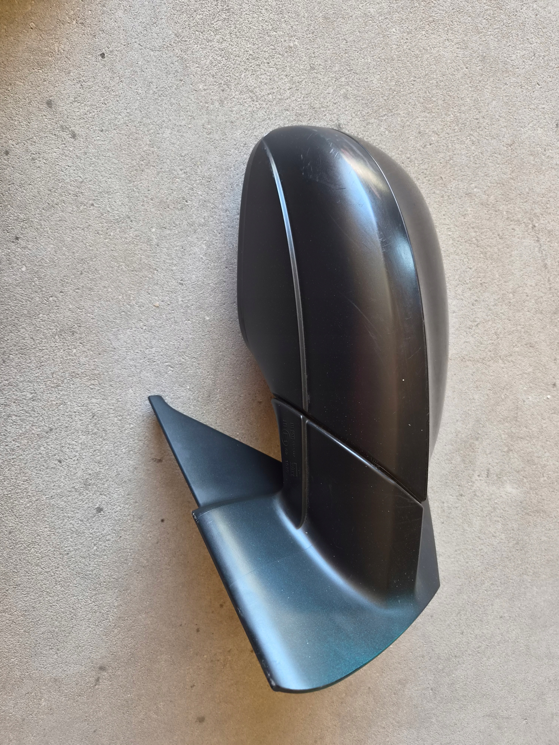 VW T5 LIFT mirror right of the passenger black,