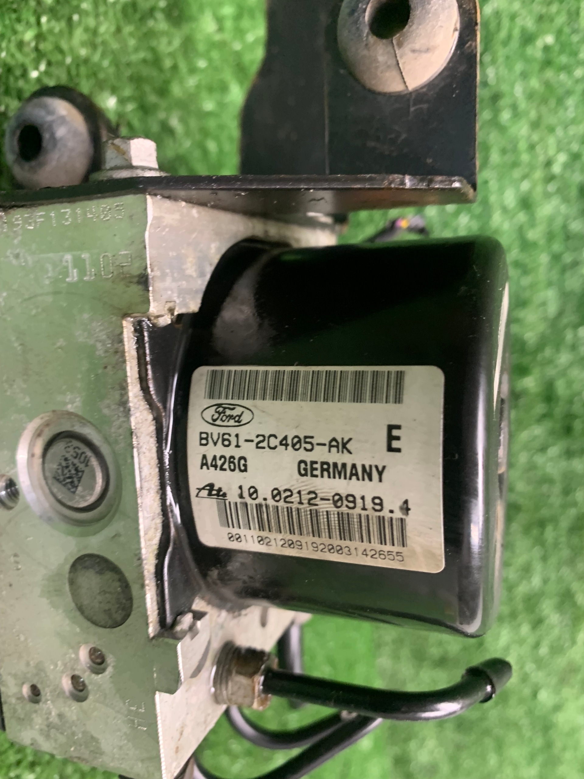 pompa ABS FORD FOCUS MK3 C-MAX II BV61-2C405-AK