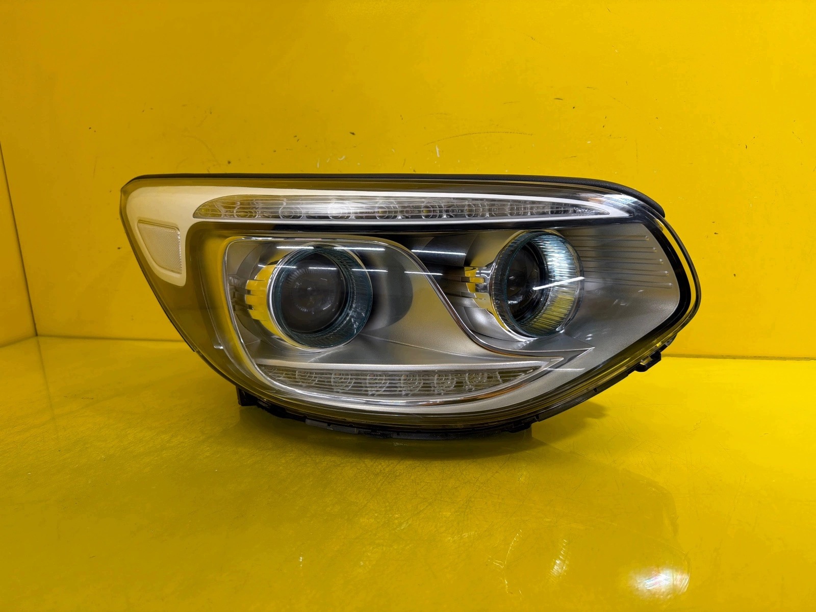 light right Kia Soul II 2 2013-2018 Hybryd