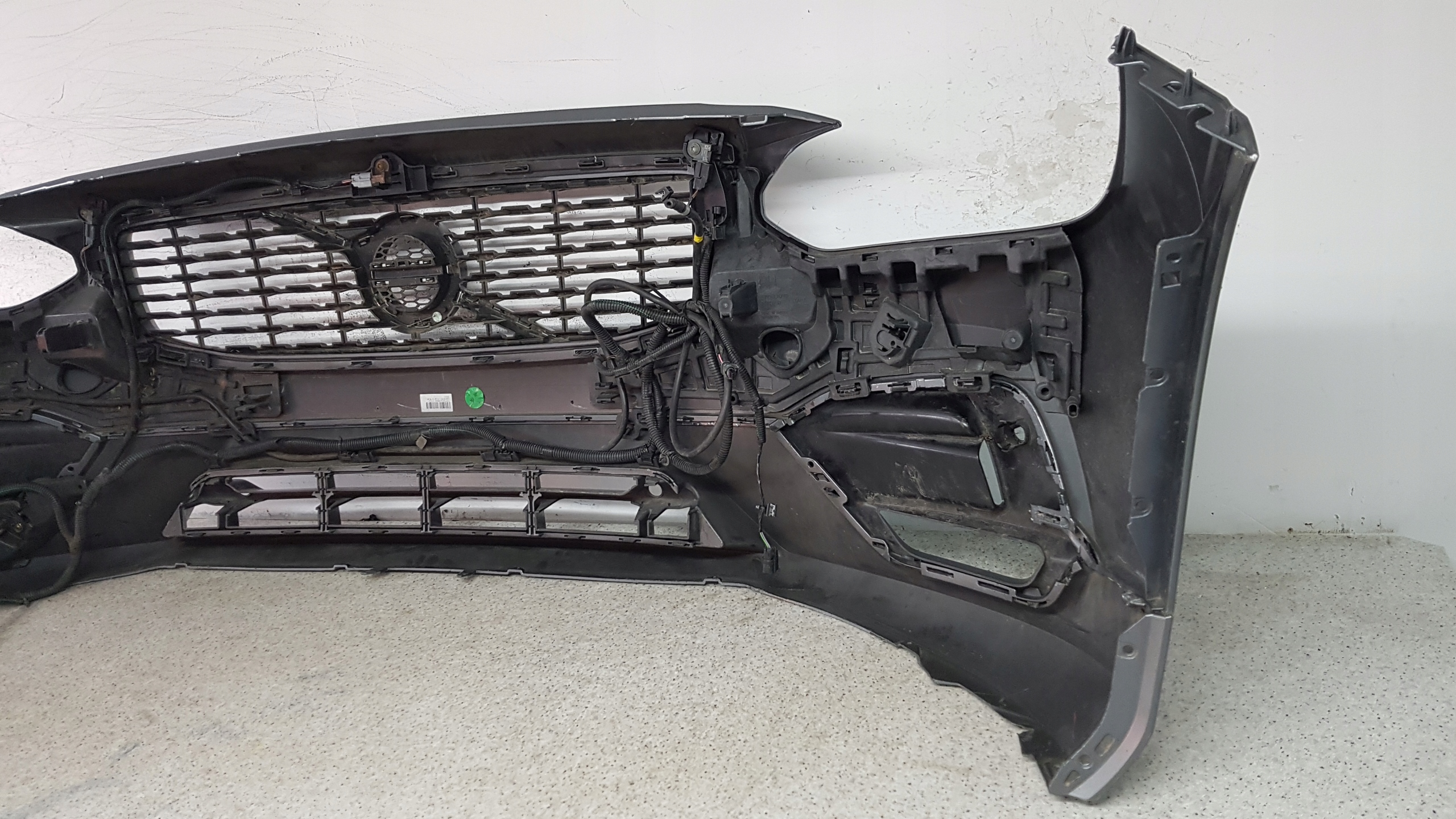 VOLVO V90 S90 R-design 2016 - bumper front 7981