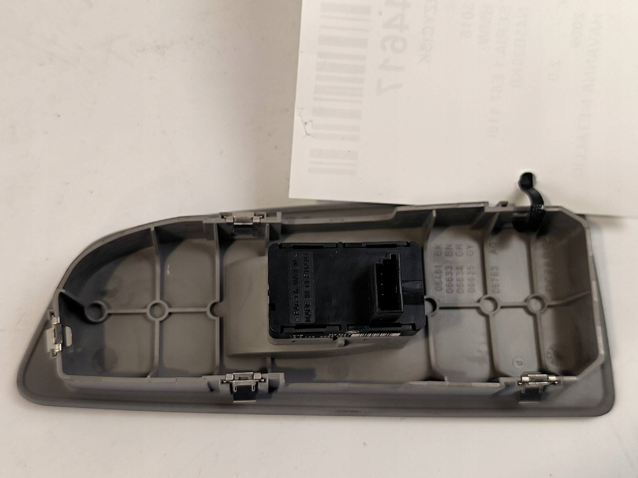 button 15939951 BMW SERIA 1 E87 116i