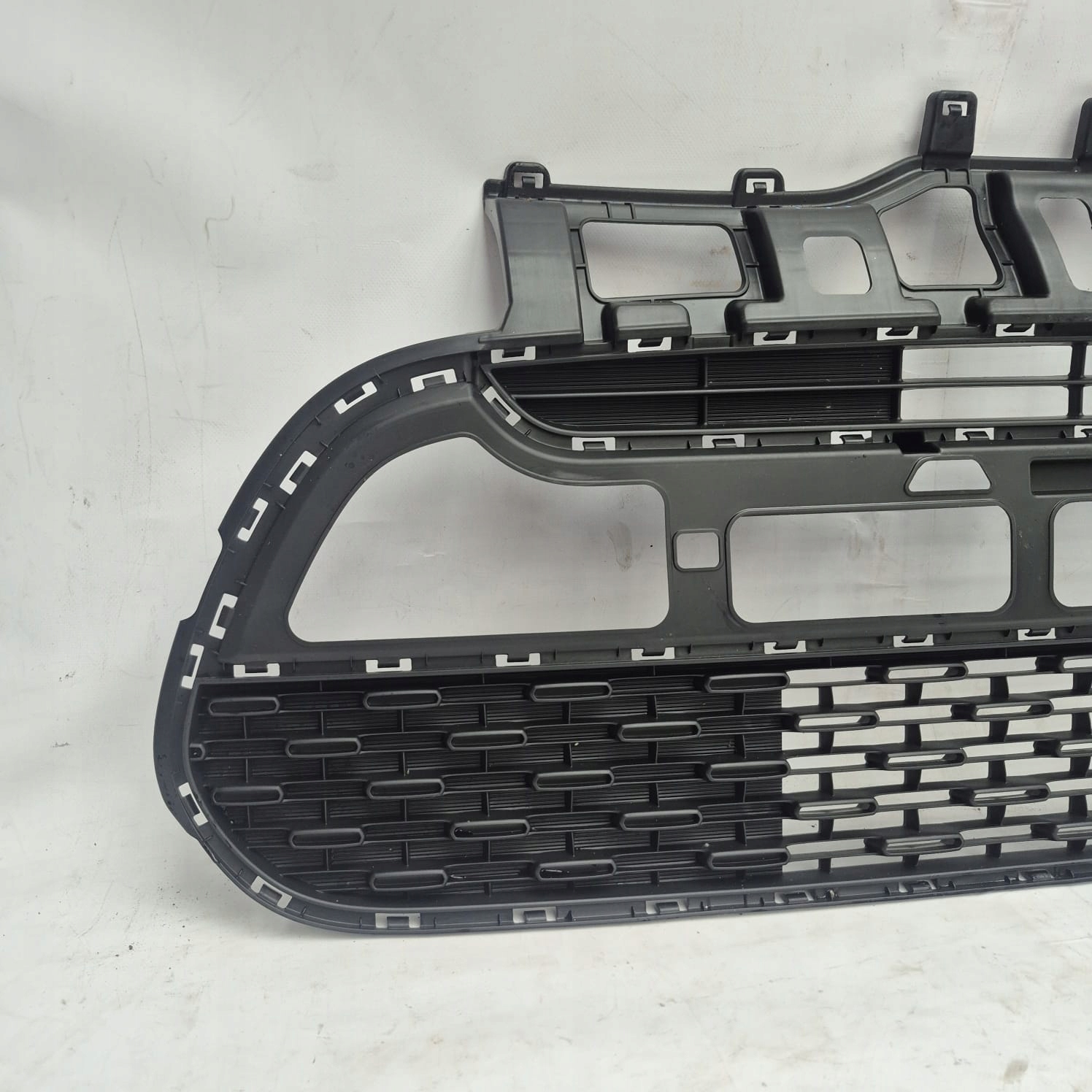 KIA PICANTO III 17- grid of a bumper front front 86562-G6010