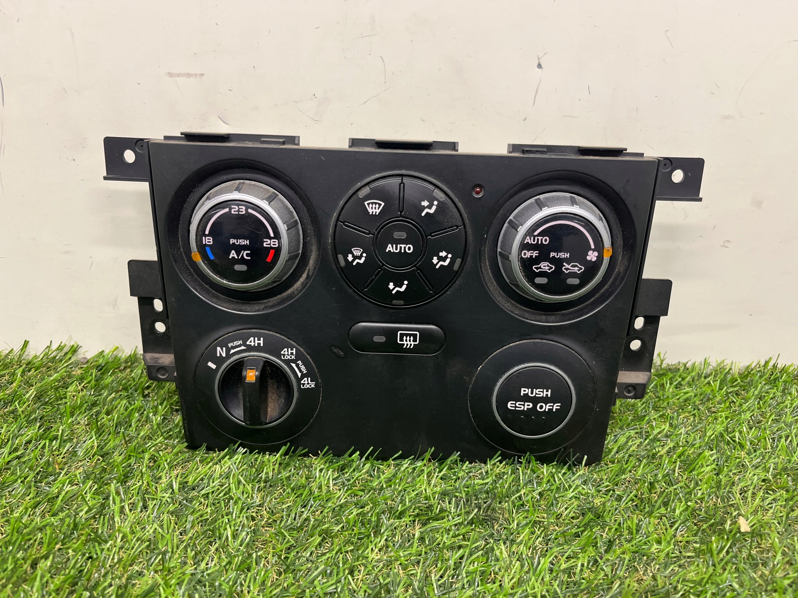 control panel air conditioning devices SUZUKI GRAND VITARA II 39510-65JH4