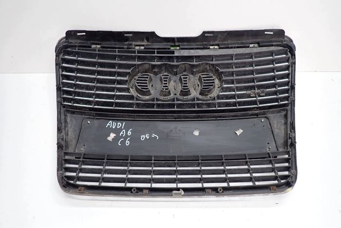 AUDI A6 C6 04- grille 4F0853651S