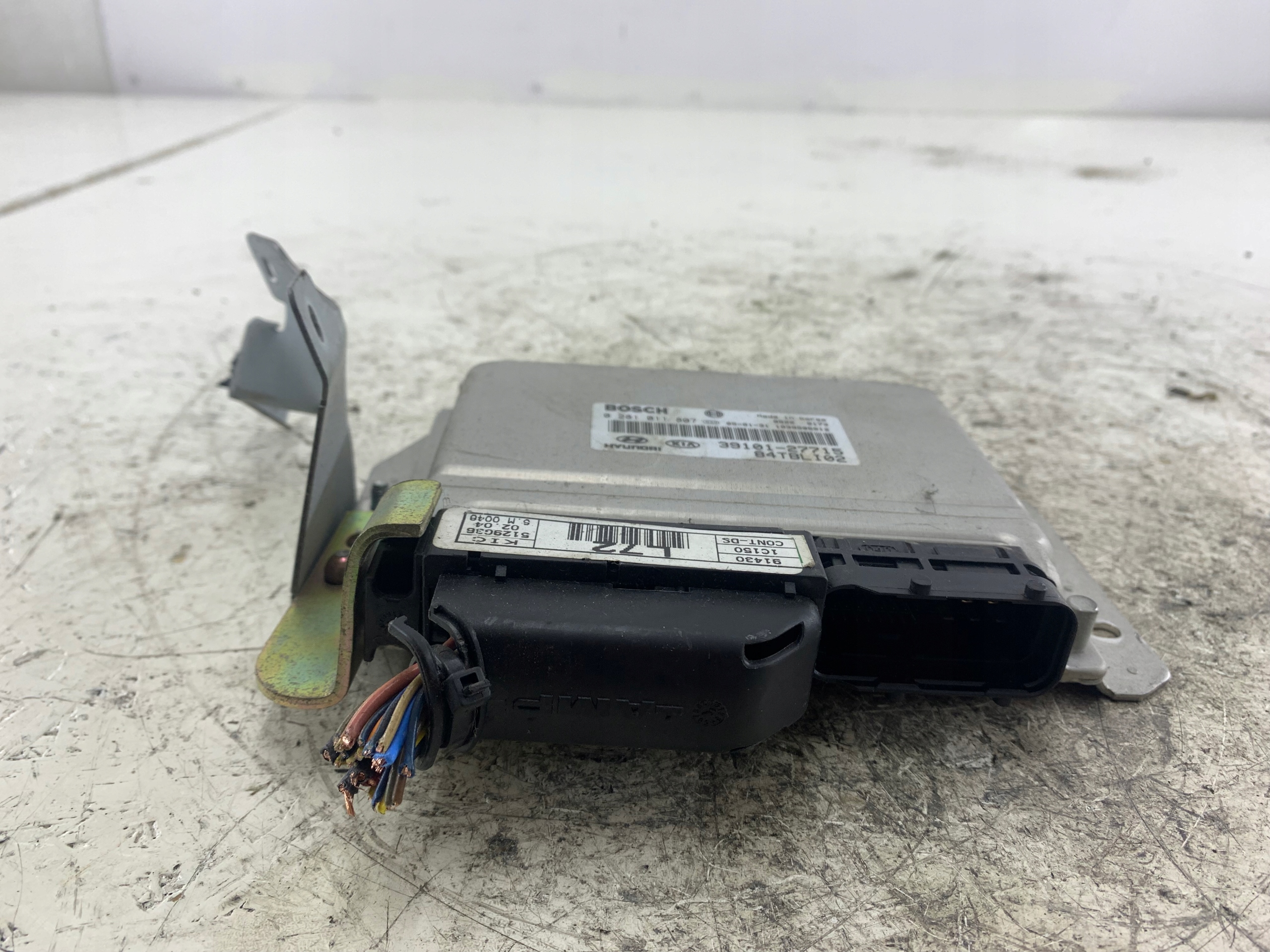 HYUNDAI GETZ 1.5 CRDI control unit of the engine 39101-27715