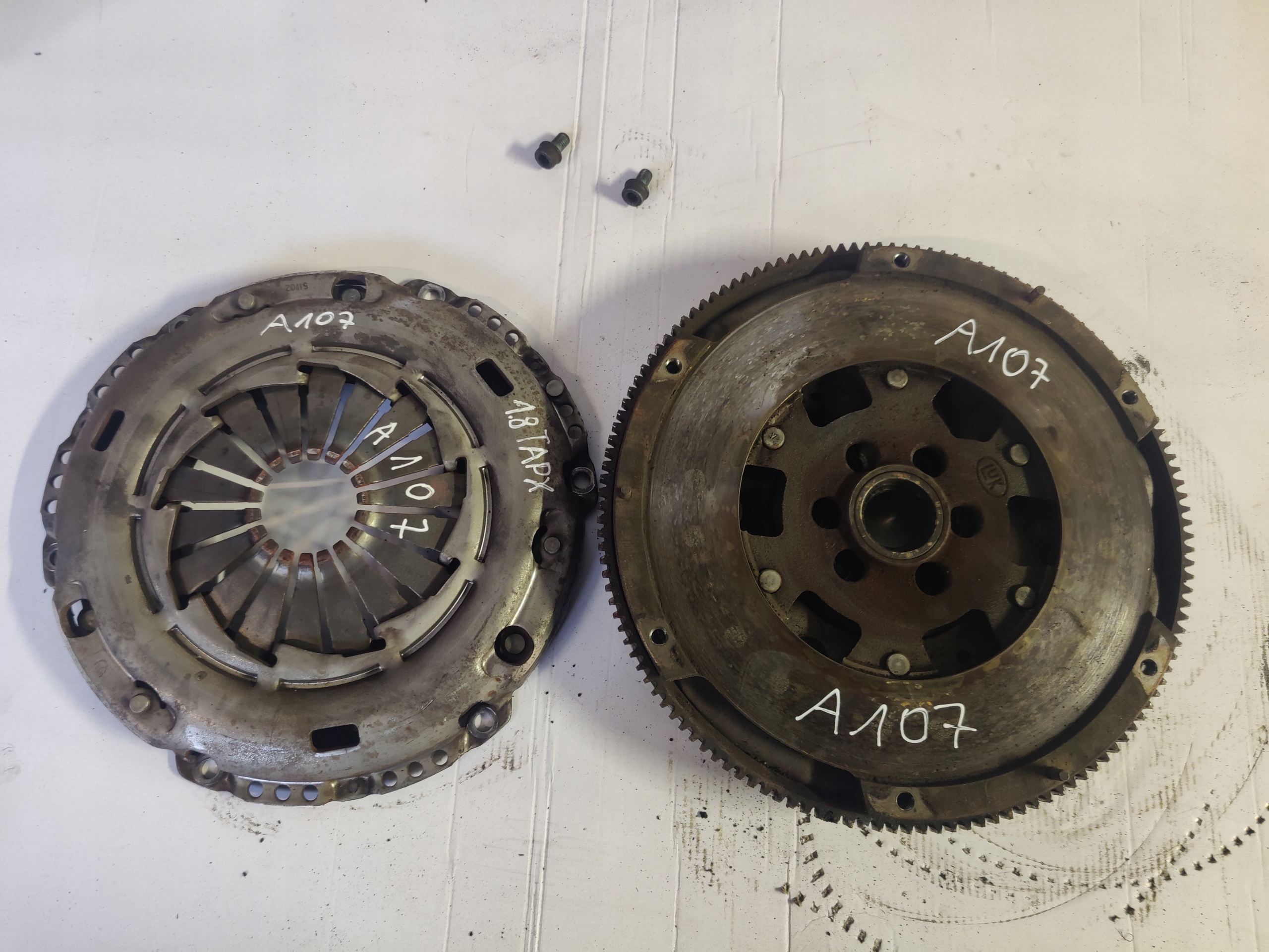 VW AUDI TT 1.8T APX VOLANO USATO di pressione A107