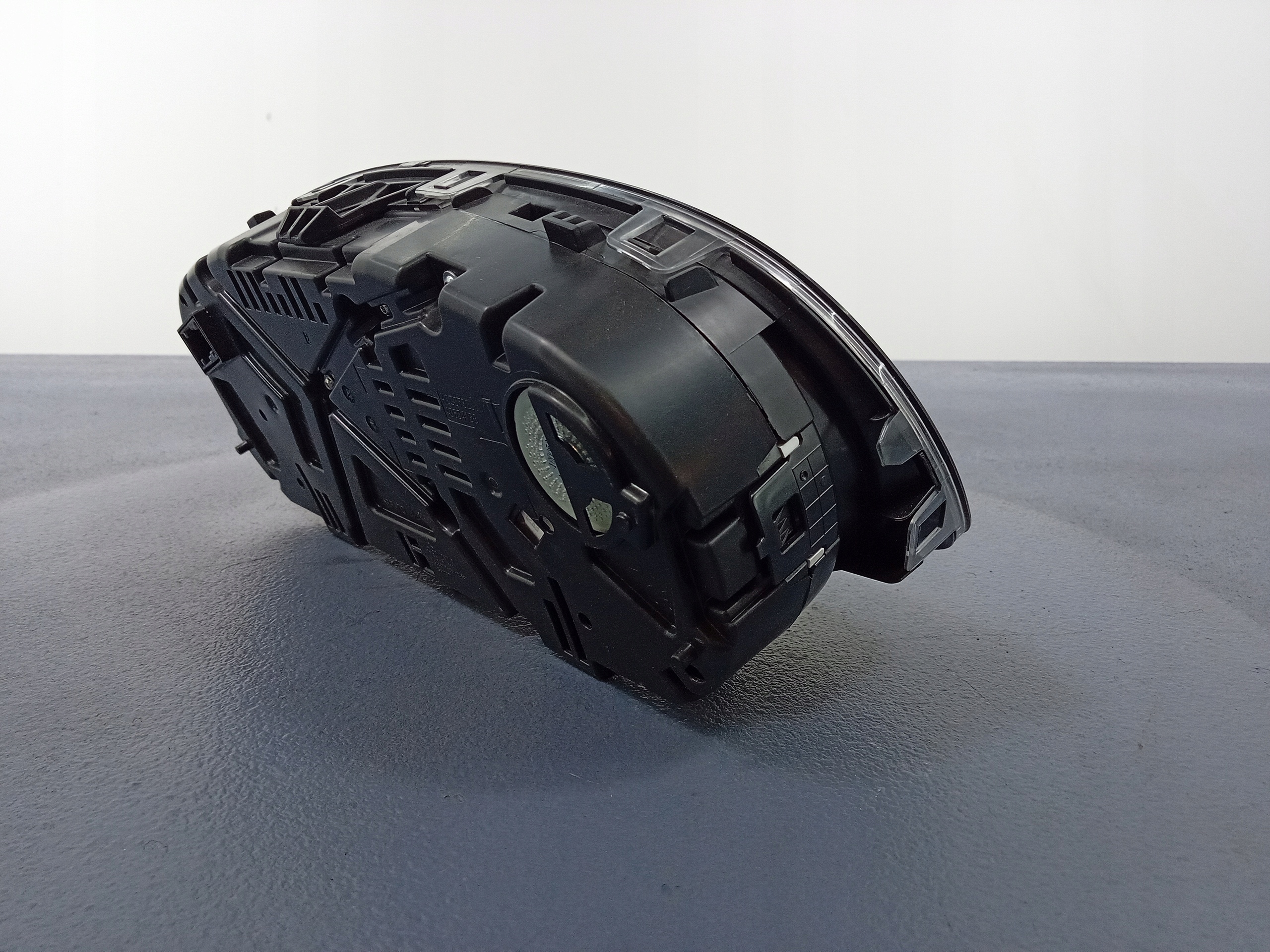 FABIA III 1.0 спидометр часы европа 6V0920700D