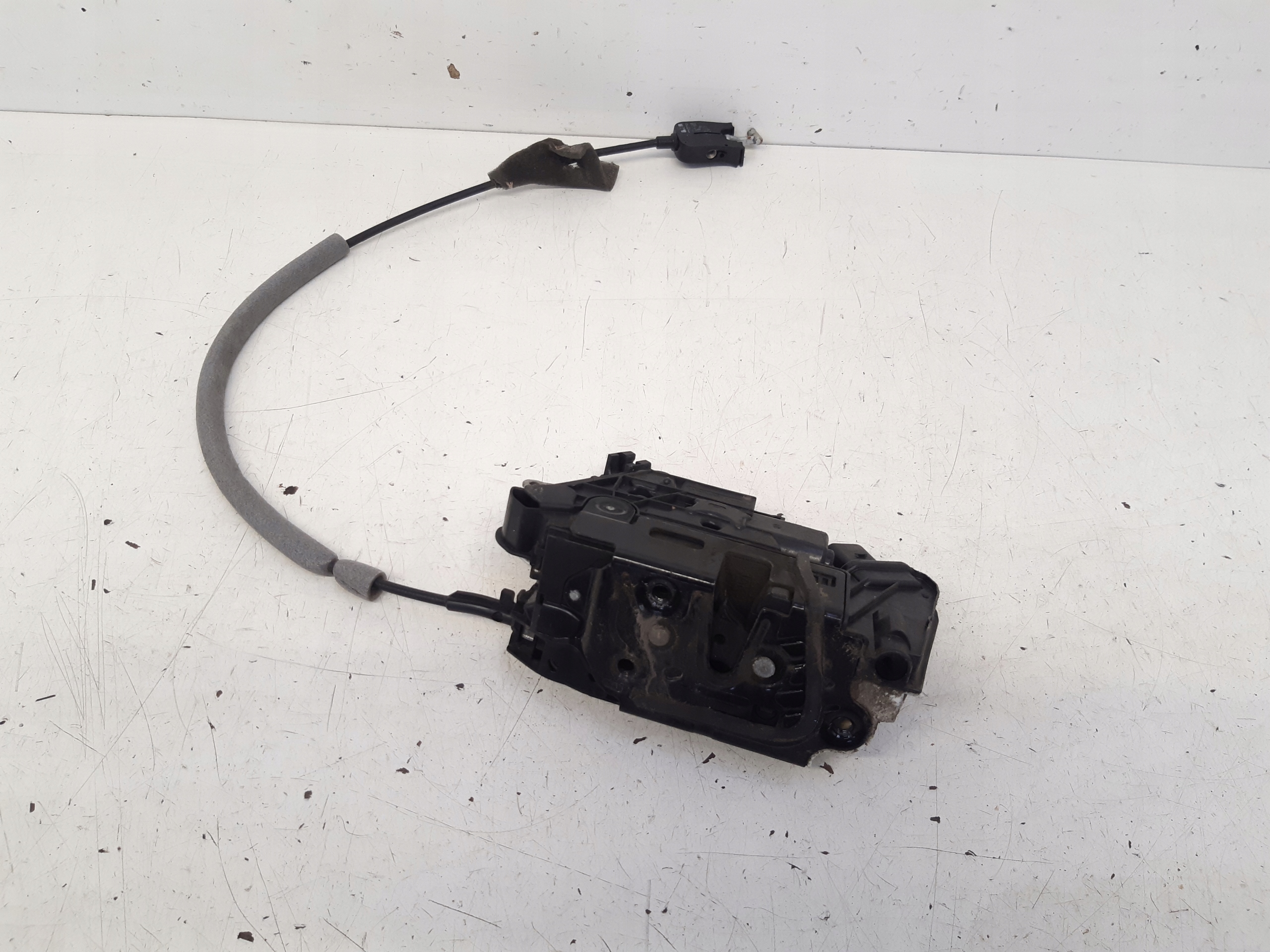 lock right front 5N1837016E Seat Ibiza 6J LIFT