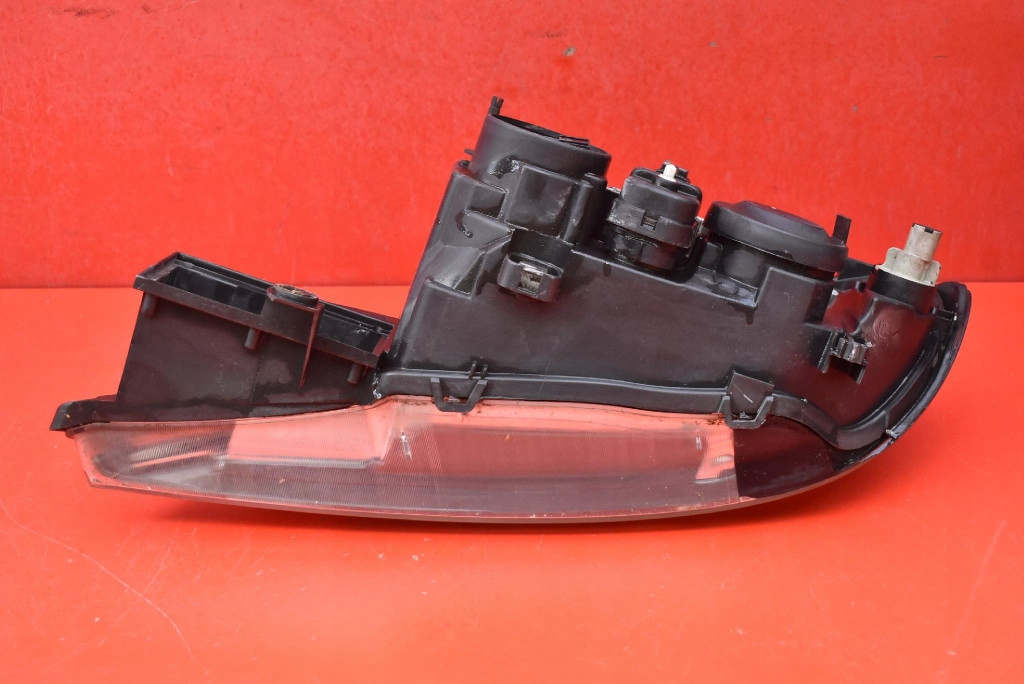 REFLEKTOR right light front lens EU 89003045 NISSAN PRIMERA P11 LIFT